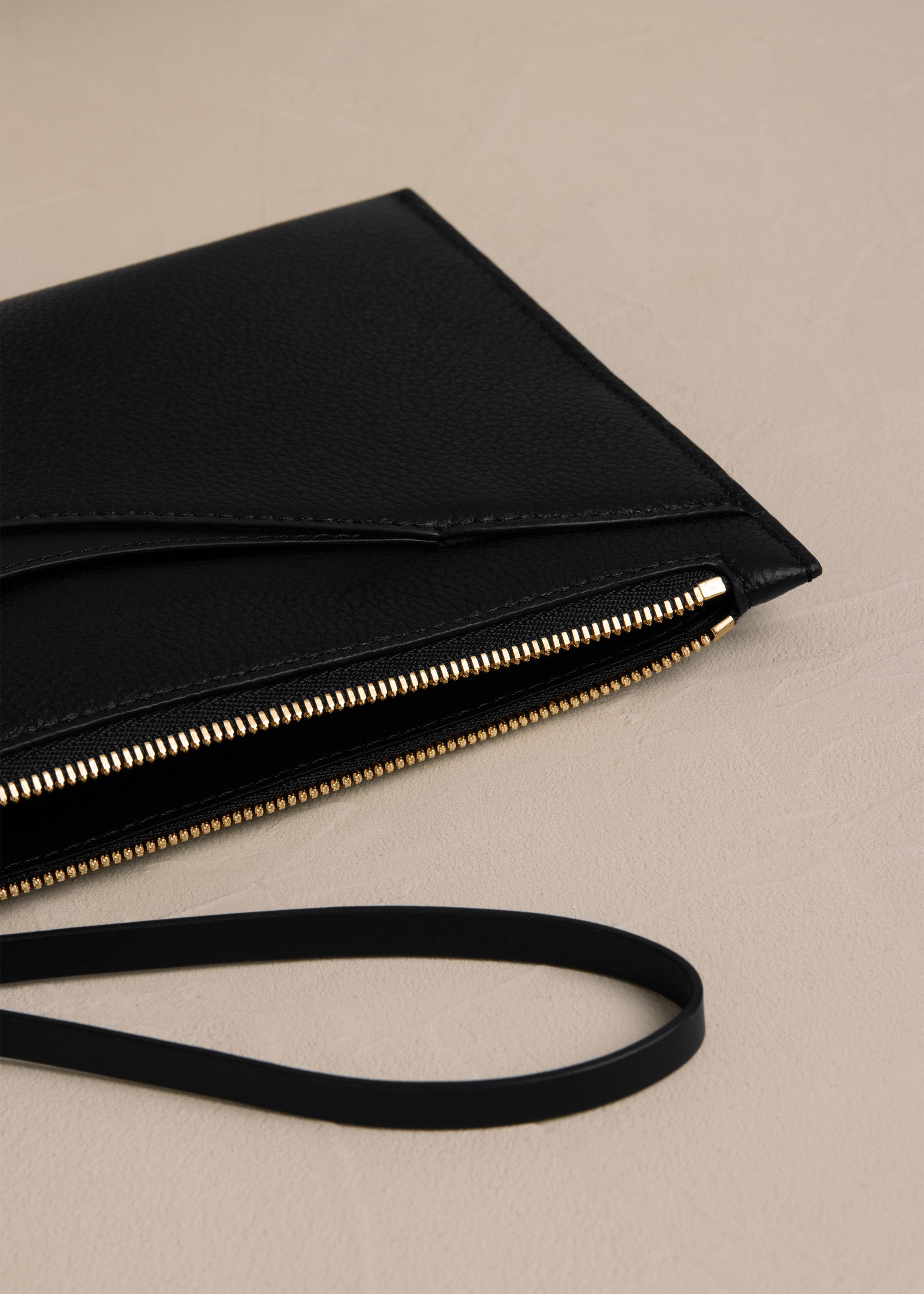 Pochette Sierra - Duo Noir、mySite、camillekostekn