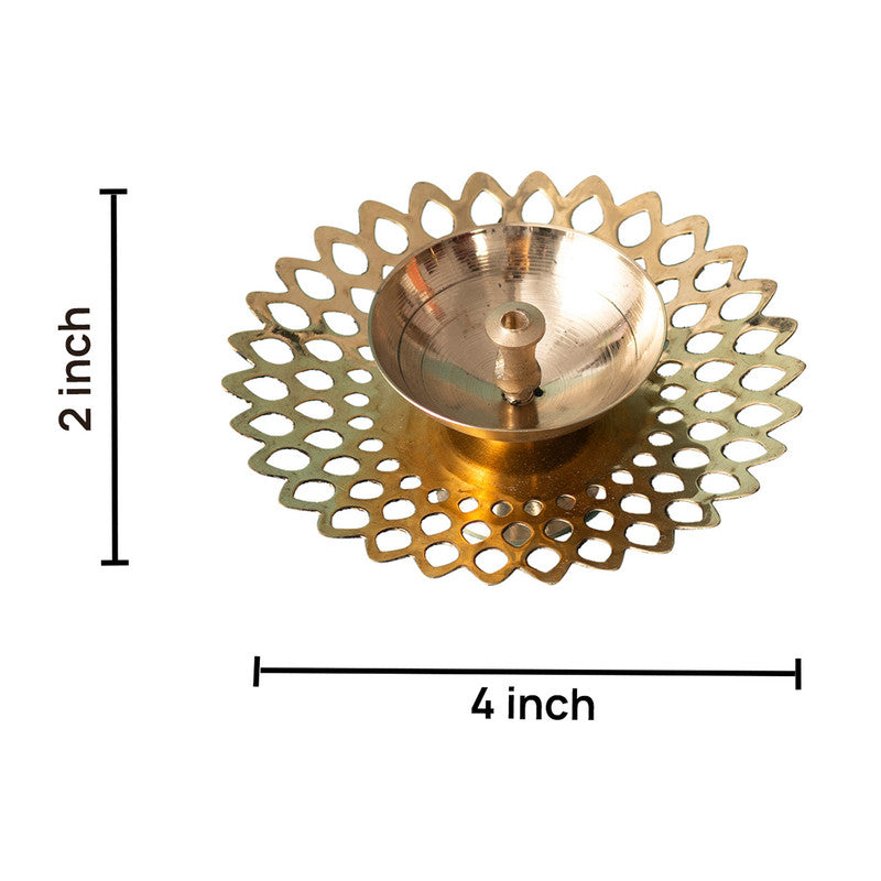 Brass Diya Stand | Golden Finish | Set of 2、mySite、camillekostekn