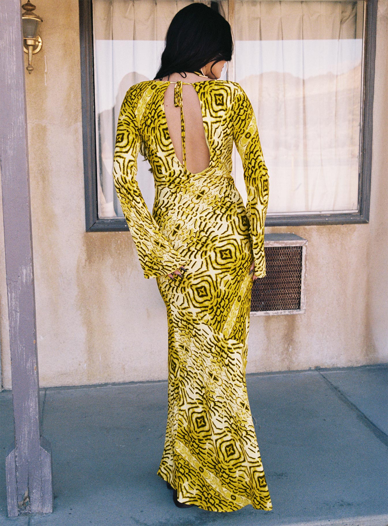 Setting Sun Long Sleeve Maxi Dress Yellow / Black、mySite、solidvoid