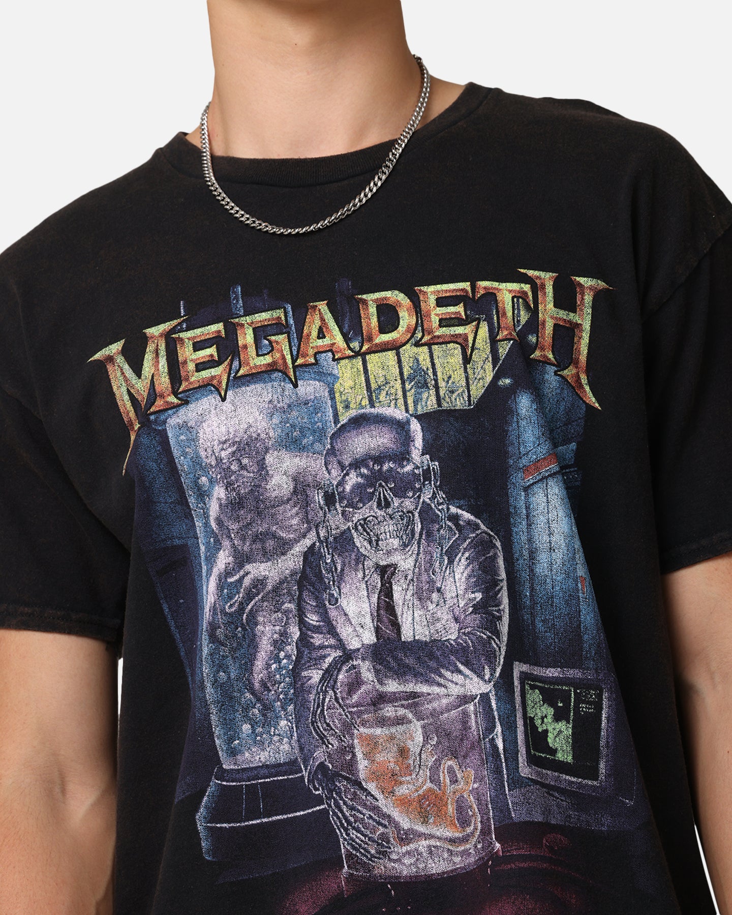 {product_title} - {shop_name}