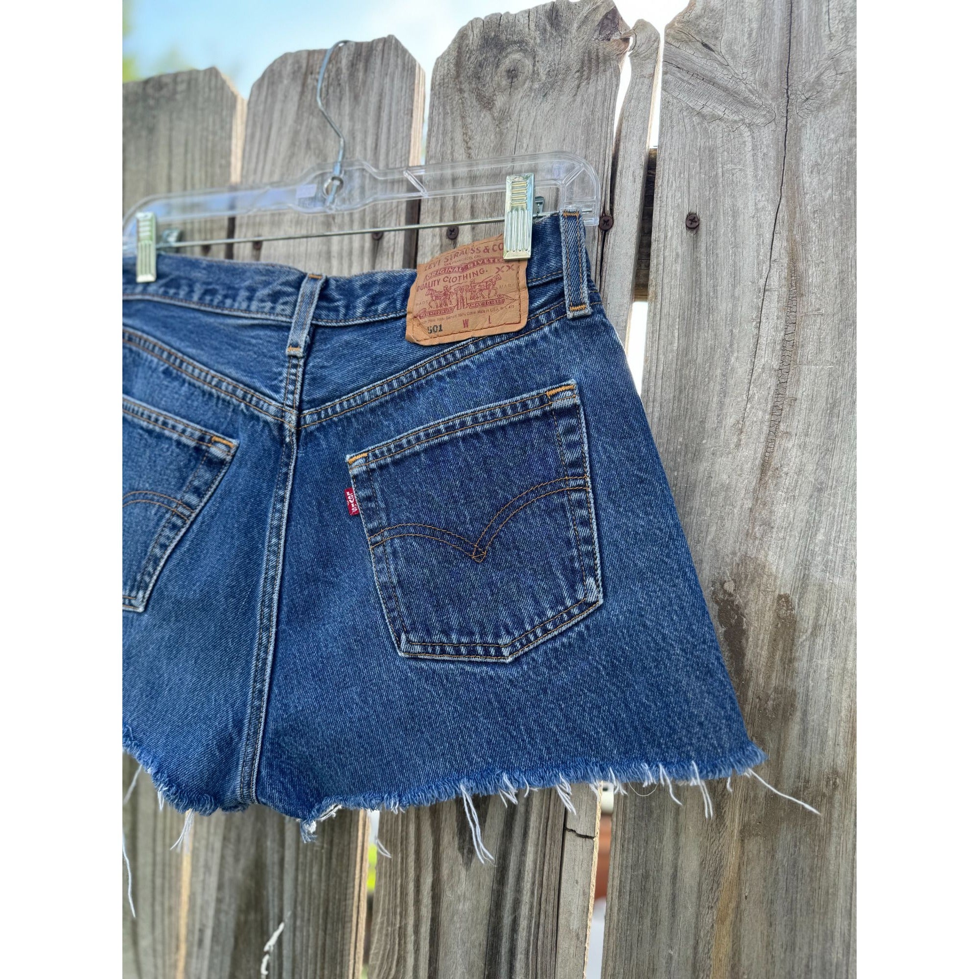 01' Levi's 501 Dark Wash Cut Off Raw Hem Denim Jean Shorts Size 30、mySite、garagedoors4me