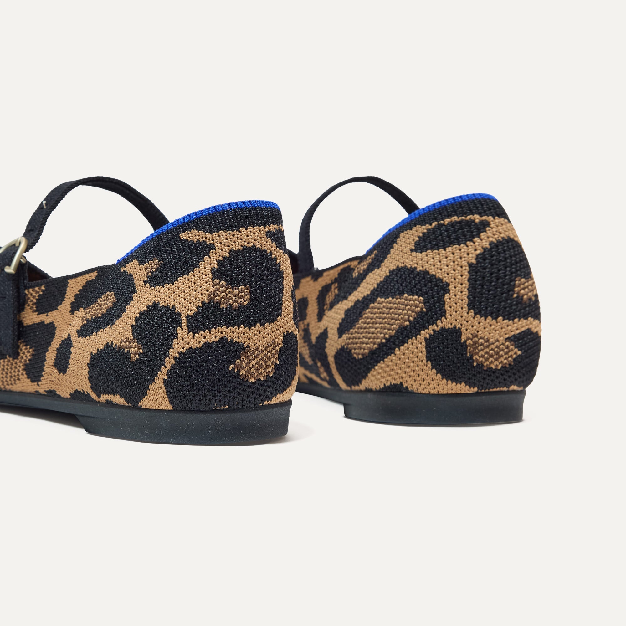  The Point Mary Jane II - Amber Cat、mySite、preschool7hills