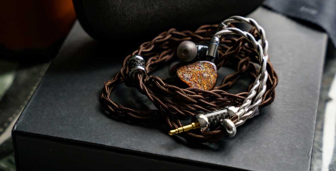 Headphone-Zone-ThieAudio-Monarch MKII