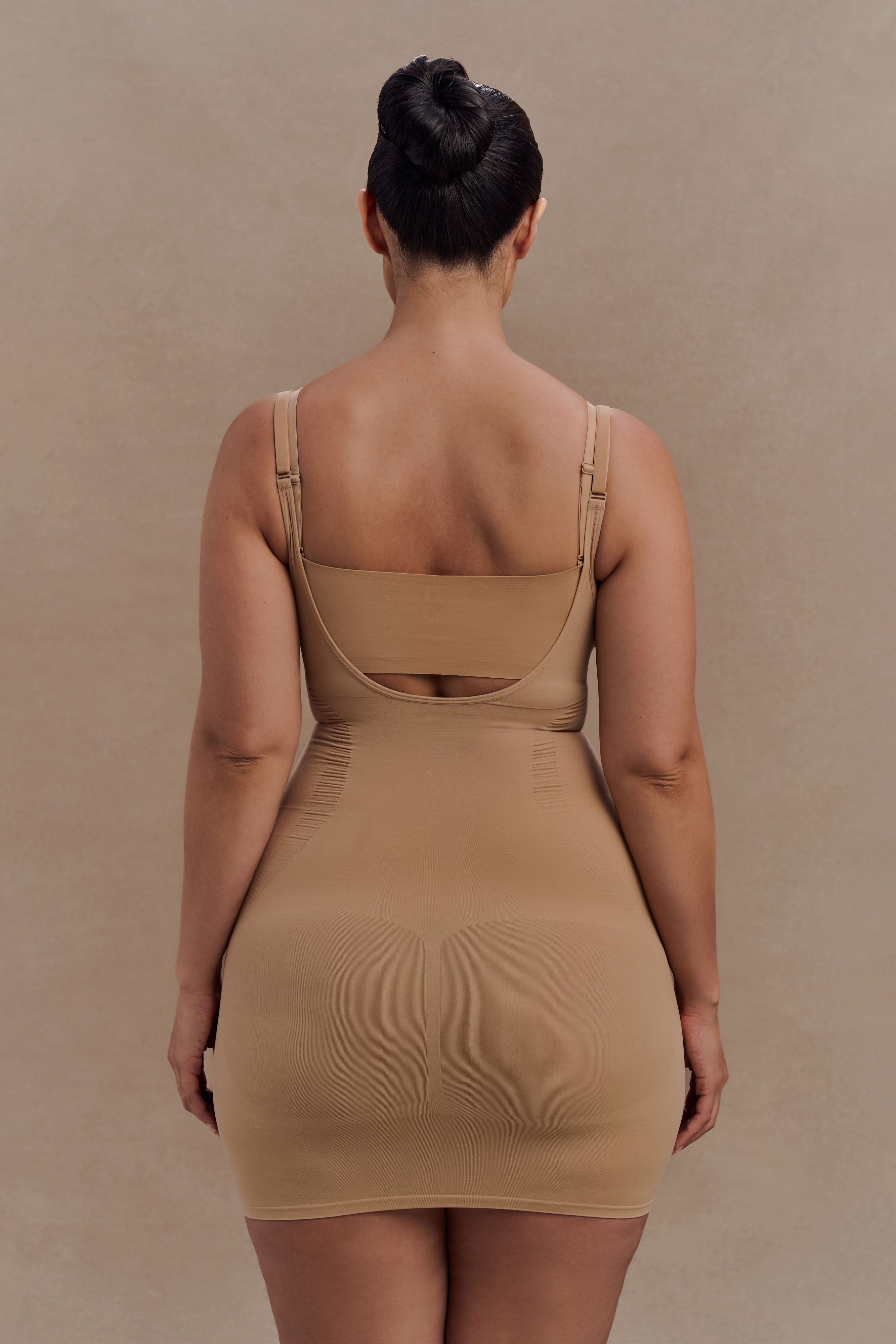 Jocelyn Backless Shapewear Mini Dress - Beige、mySite、solidvoid