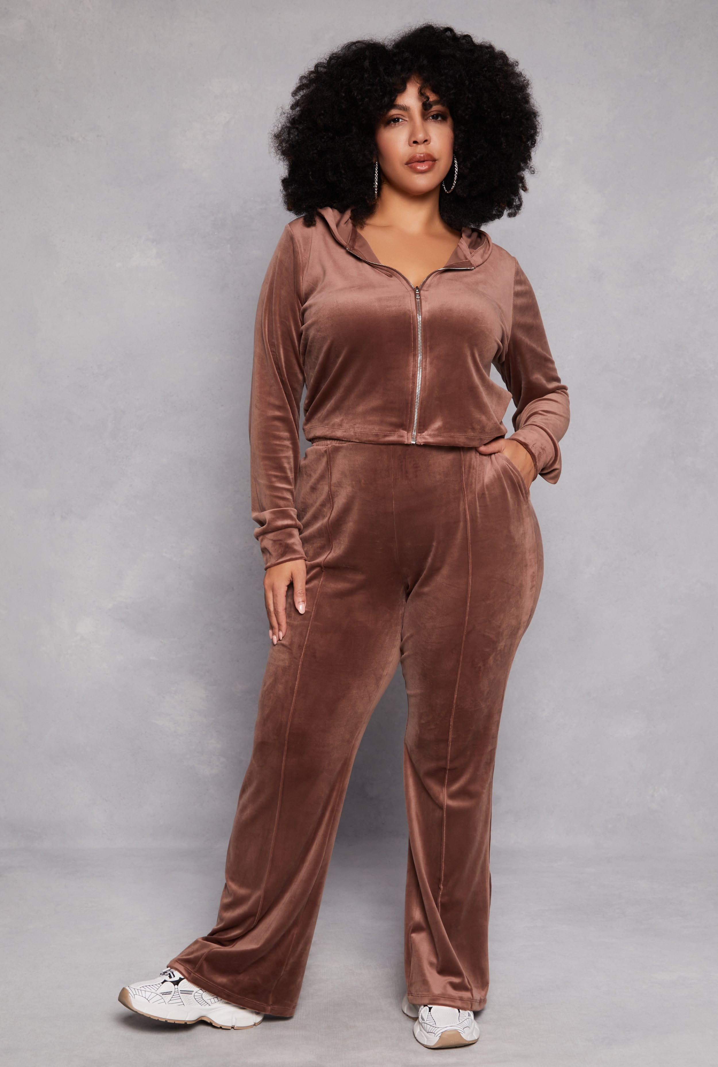 Plus Size Iris Velour Pintuck Sweatpants、mySite、camillekostekn