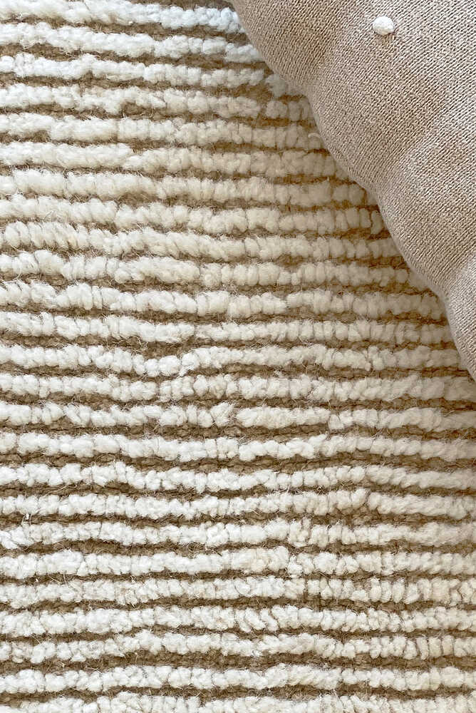 WOOL AREA RUG KOA SANDSTONE、mySite、gigharbornorthrealestate