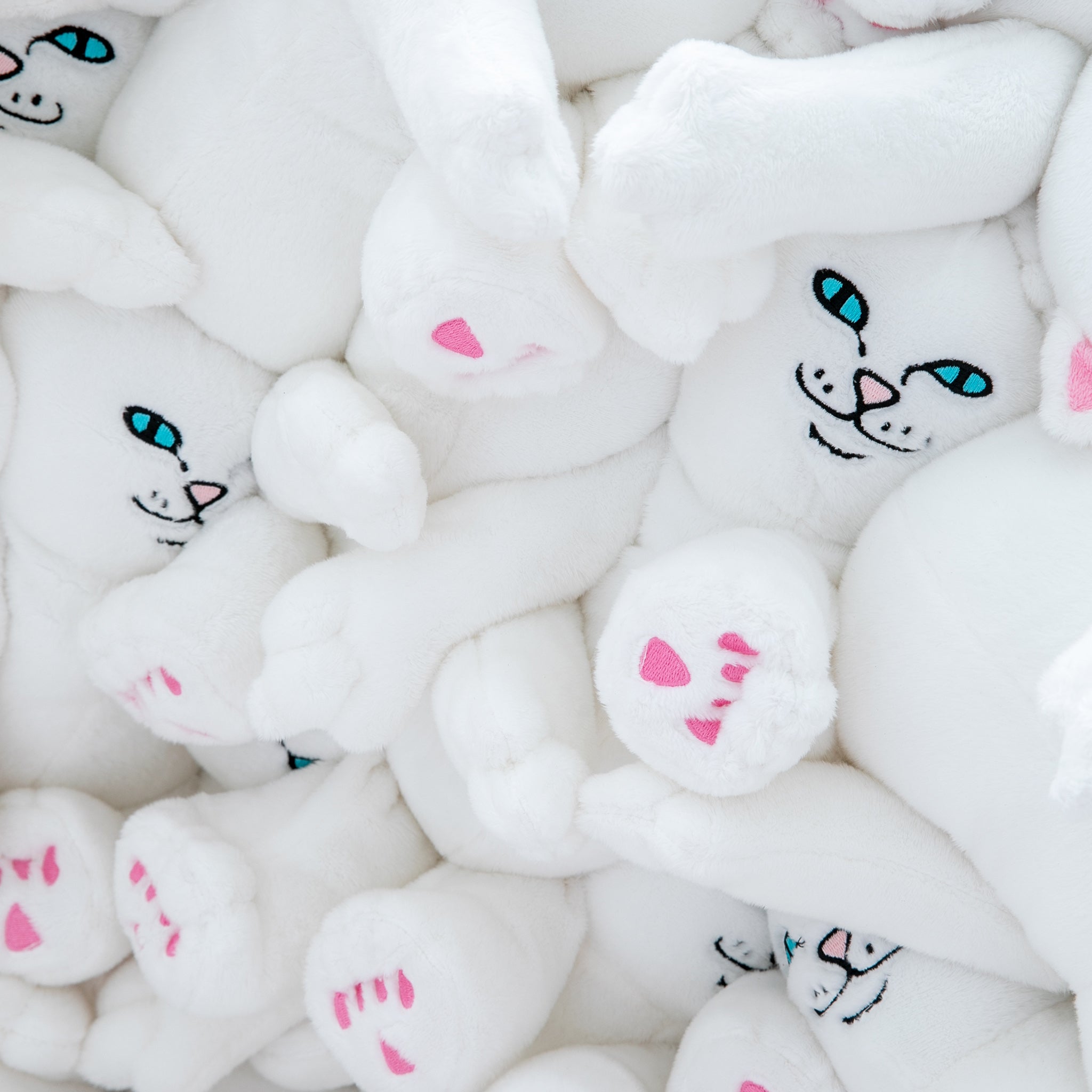  Nerm Plush Chair、mySite、merchandisen