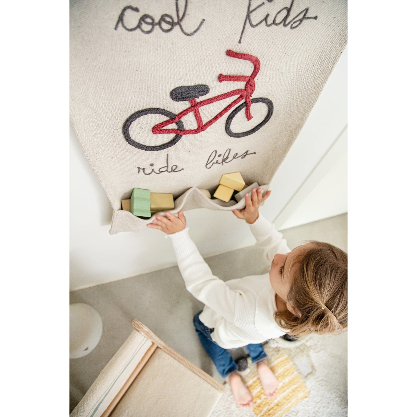 Eco-City Cool Kids Ride Bikes Wall Pocket Hanger、mySite、gigharbornorthrealestate