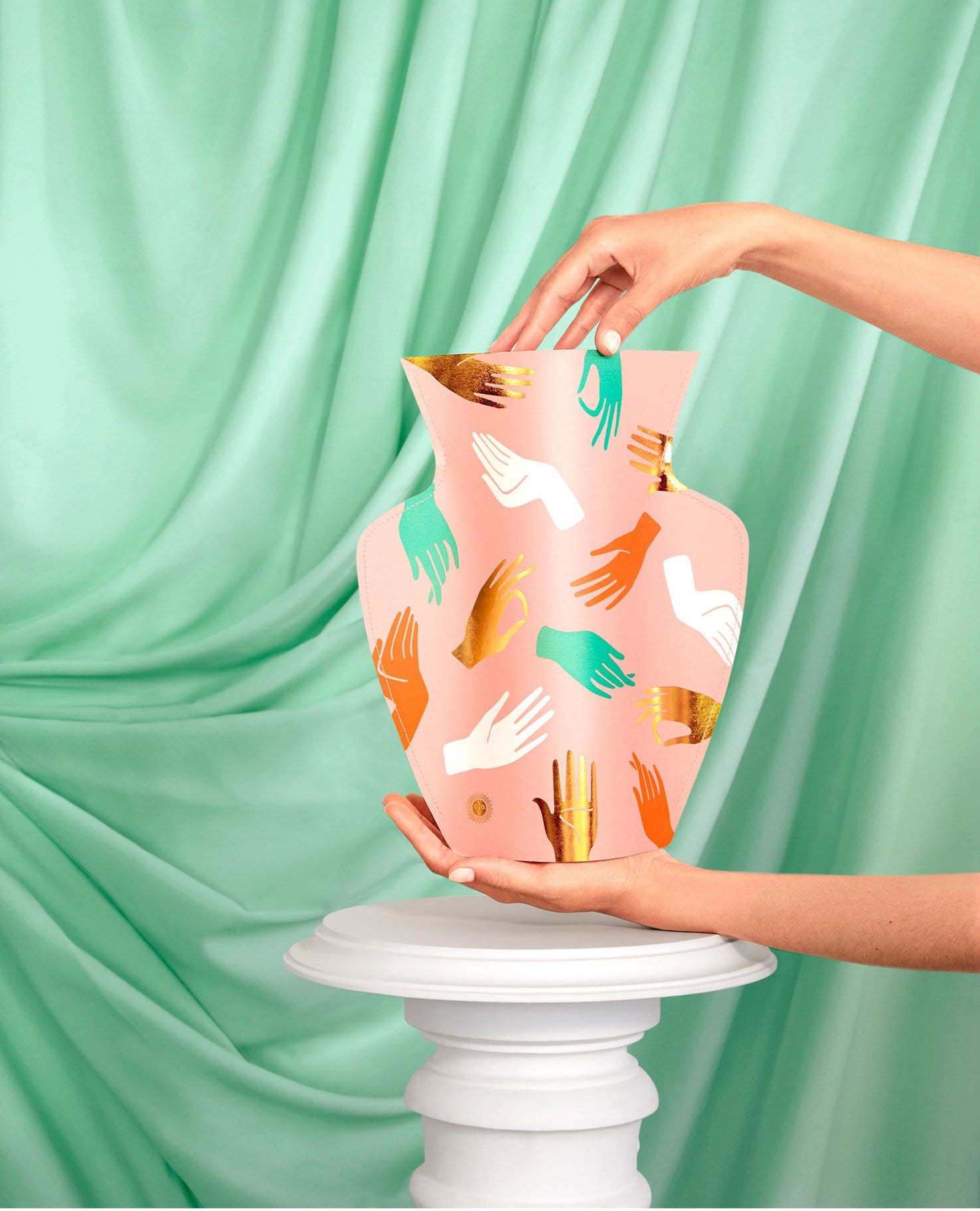 Pink Paper Hamsa Vase by Octaevo - Large or Mini、mySite、topwebapps