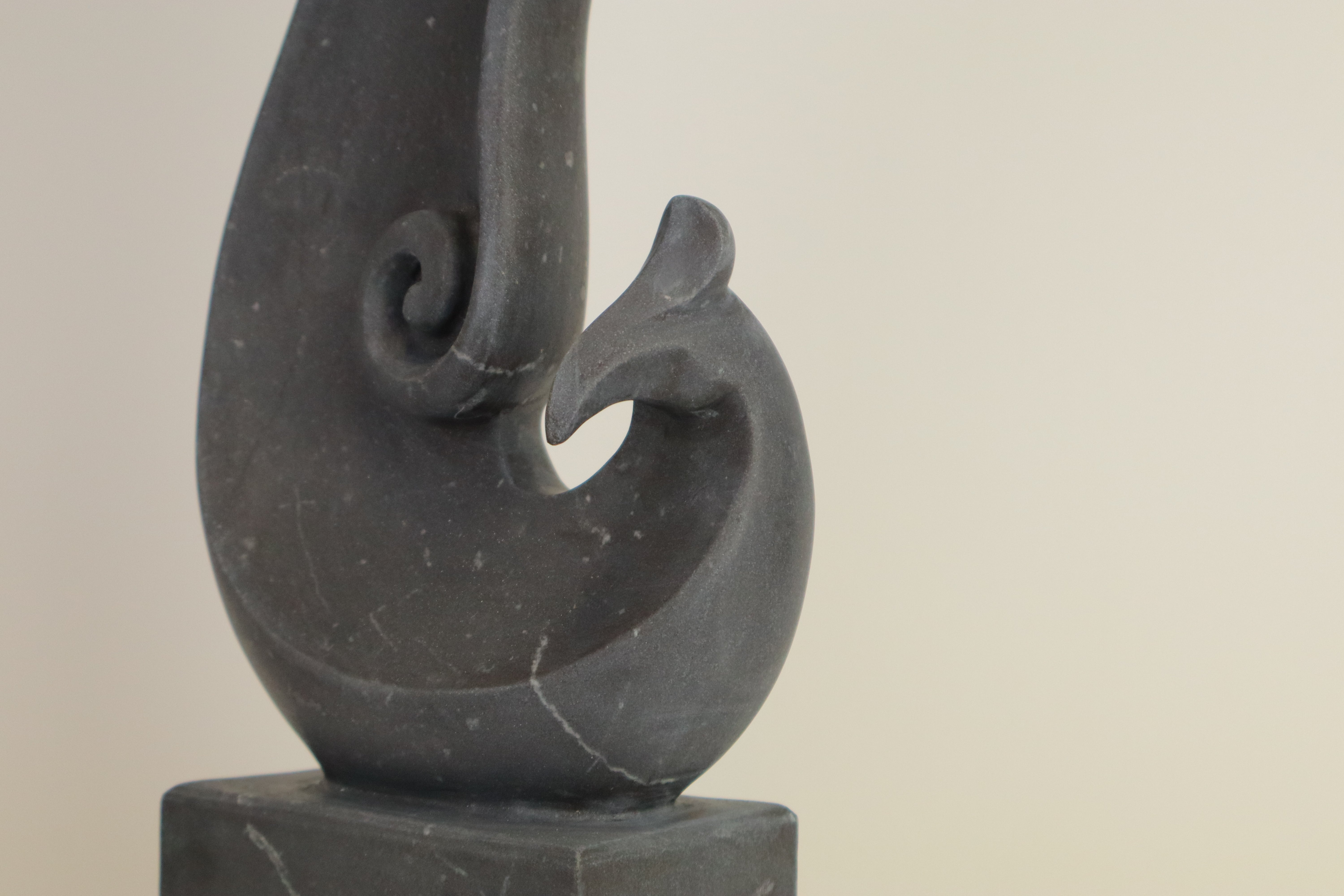 Seashell - Black Marble (50 cm)、mySite、topwebapps