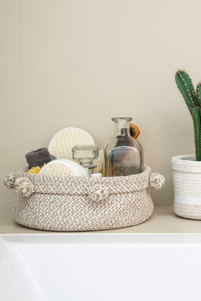 STORAGE BASKET TRAY NATURAL、mySite、gigharbornorthrealestate