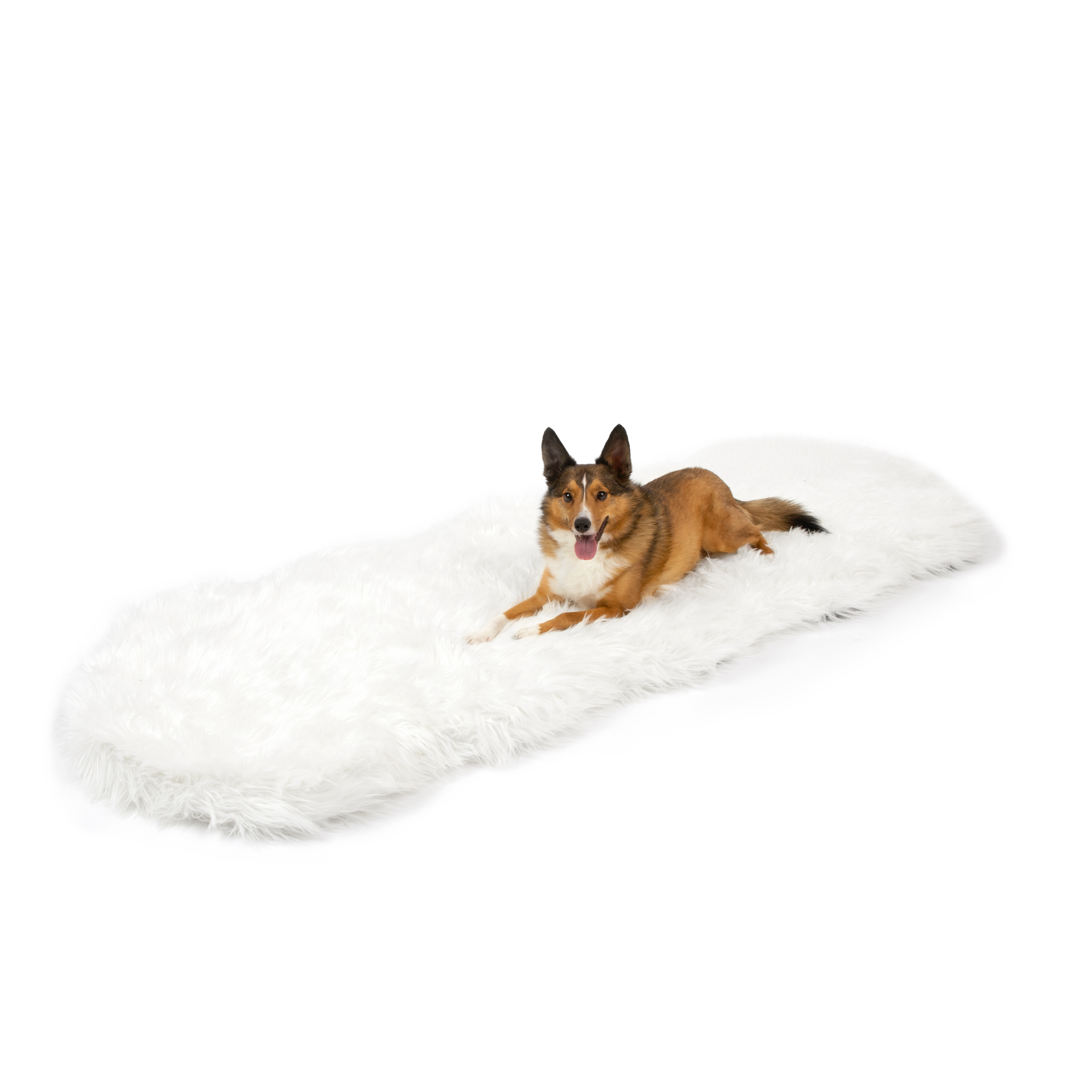 PupRug™ Runner Faux Fur Memory Foam Dog Bed - Curve Polar White、mySite、solidvoid