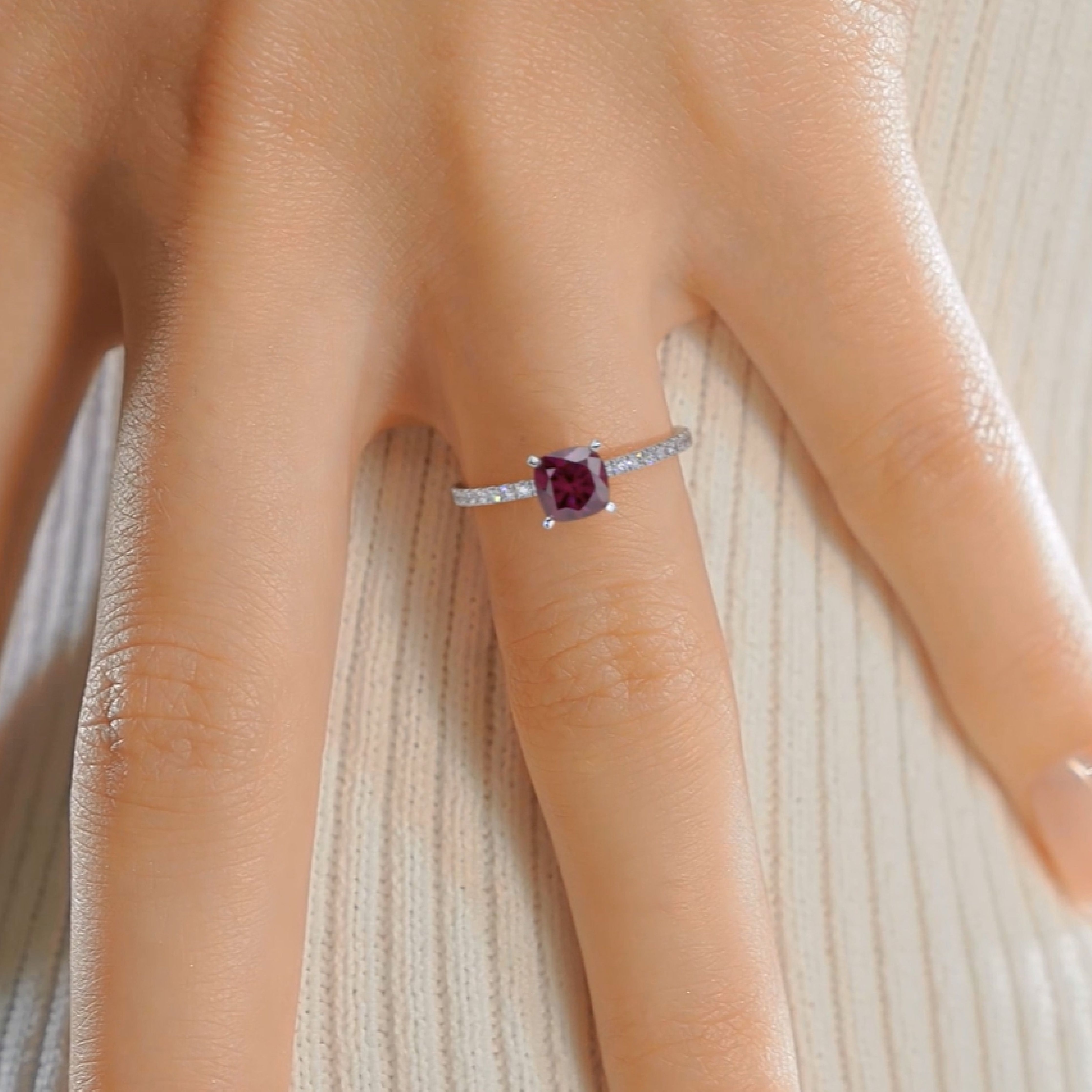 Stephanie Gemstone & Diamonds Ring (1.8 Carat) -14K White Gold、mySite、hinf8tx79