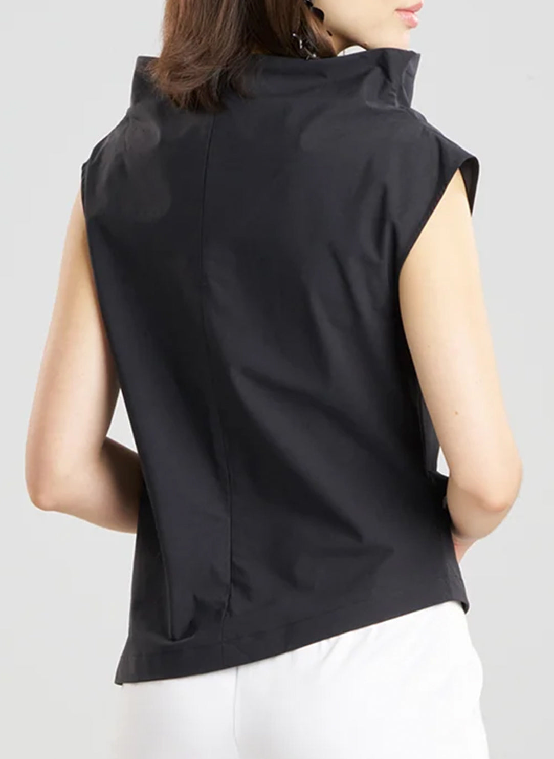  Tech Cotton Taffeta Black Asymmetric Funnel Neck Top、mySite、justintrudeaud