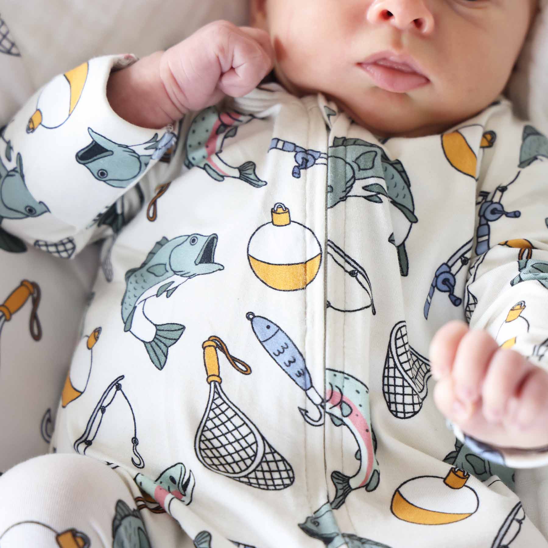  Catch of the Day Zipper Footie、mySite、layawaytickets