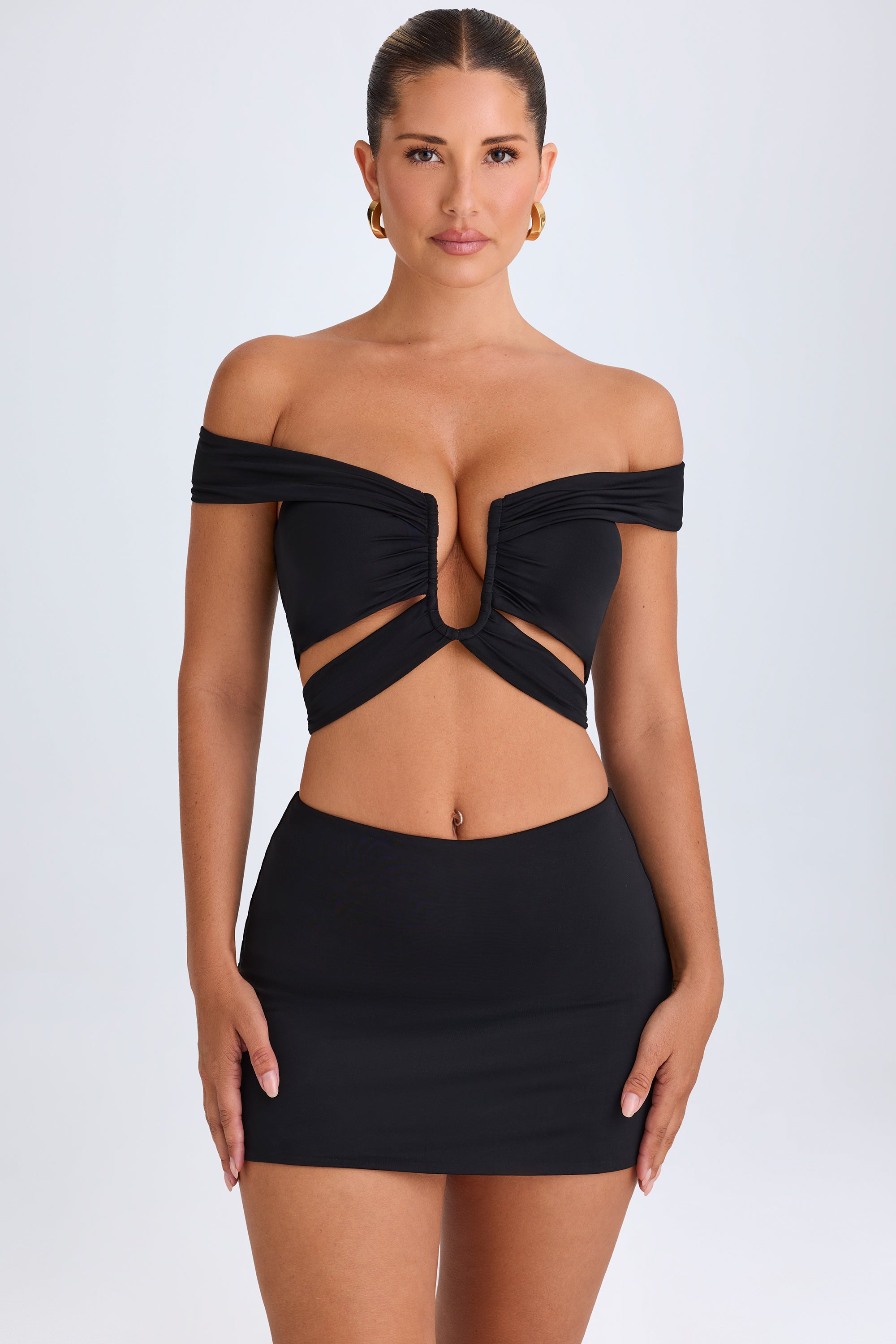 Mid-Rise Micro Mini Skirt in Black、mySite、solidvoid