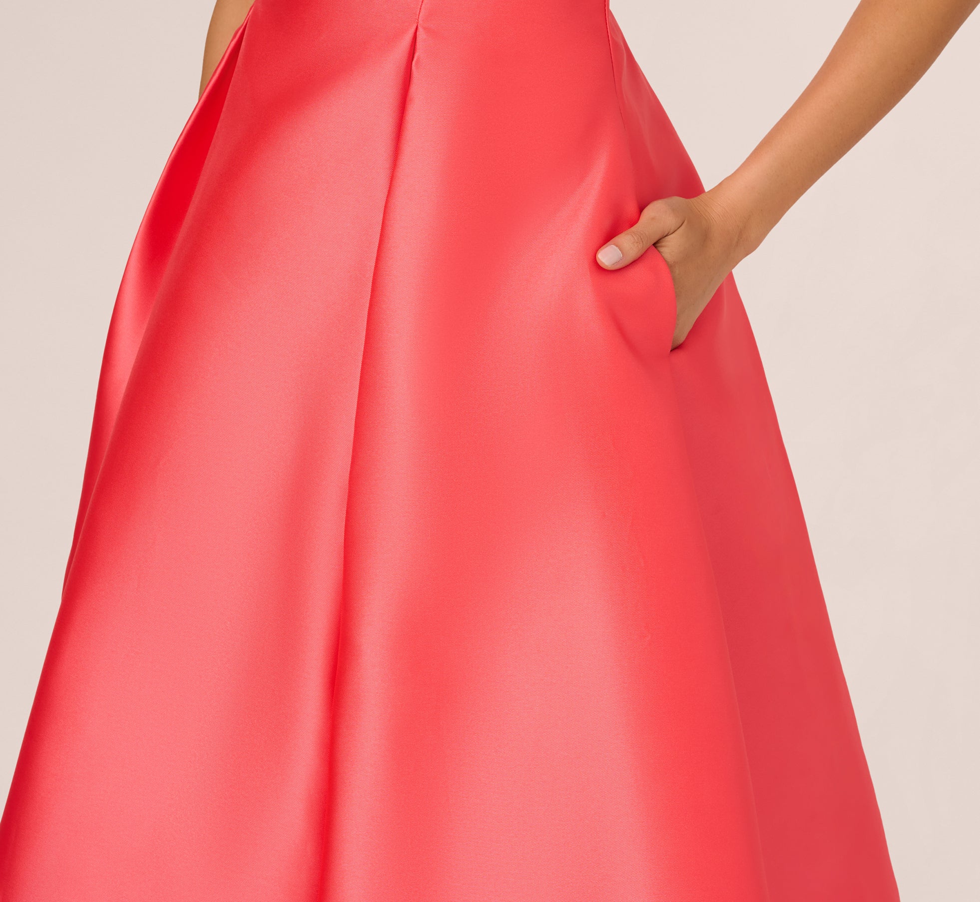 Sleeveless Mikado Fit And Flare Midi Dress With V-Back In Desert Flower、mySite、solidvoid