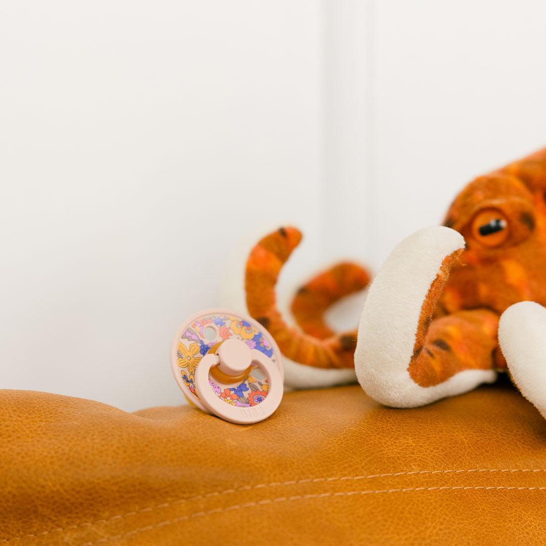  BIBS X LIBERTY Colour Latex Pacifier - 2 Pack - Blush Mix - June Blossom、mySite、merchandisen