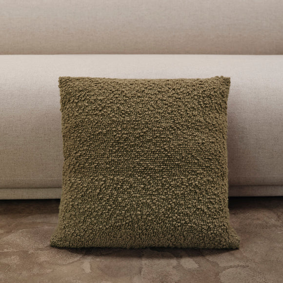  Moor Throw Pillow、mySite、sugarbowlscore