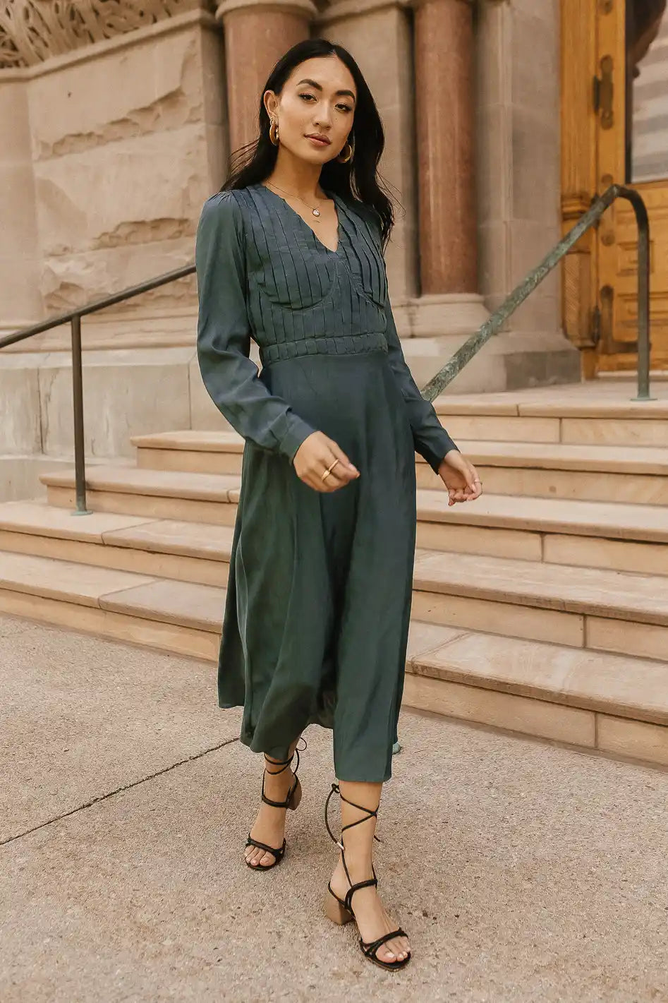 {product_title} - {shop_name}