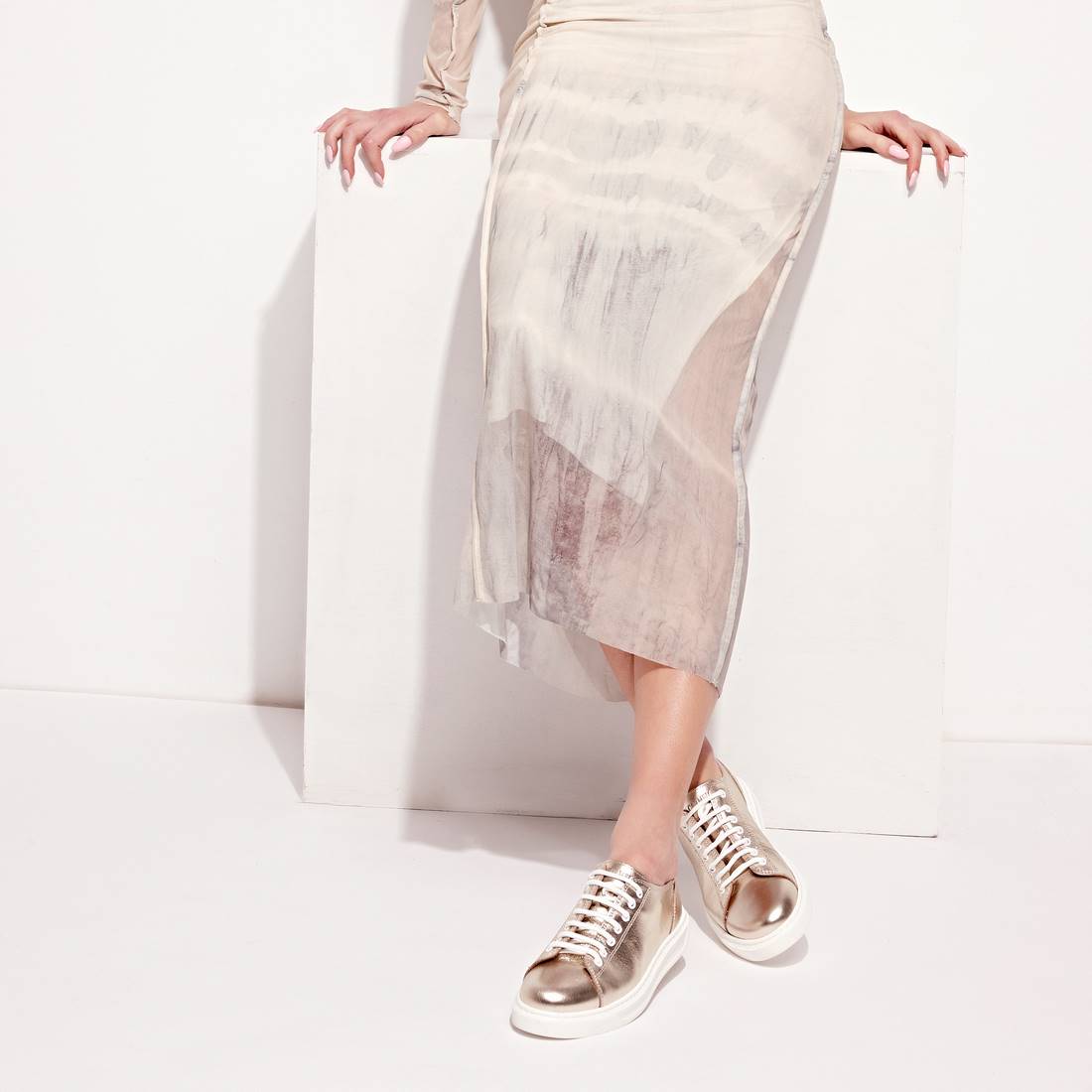 ZAPATO DE MUJER CARMELA 16043611、mySite、gtrtttuynbv