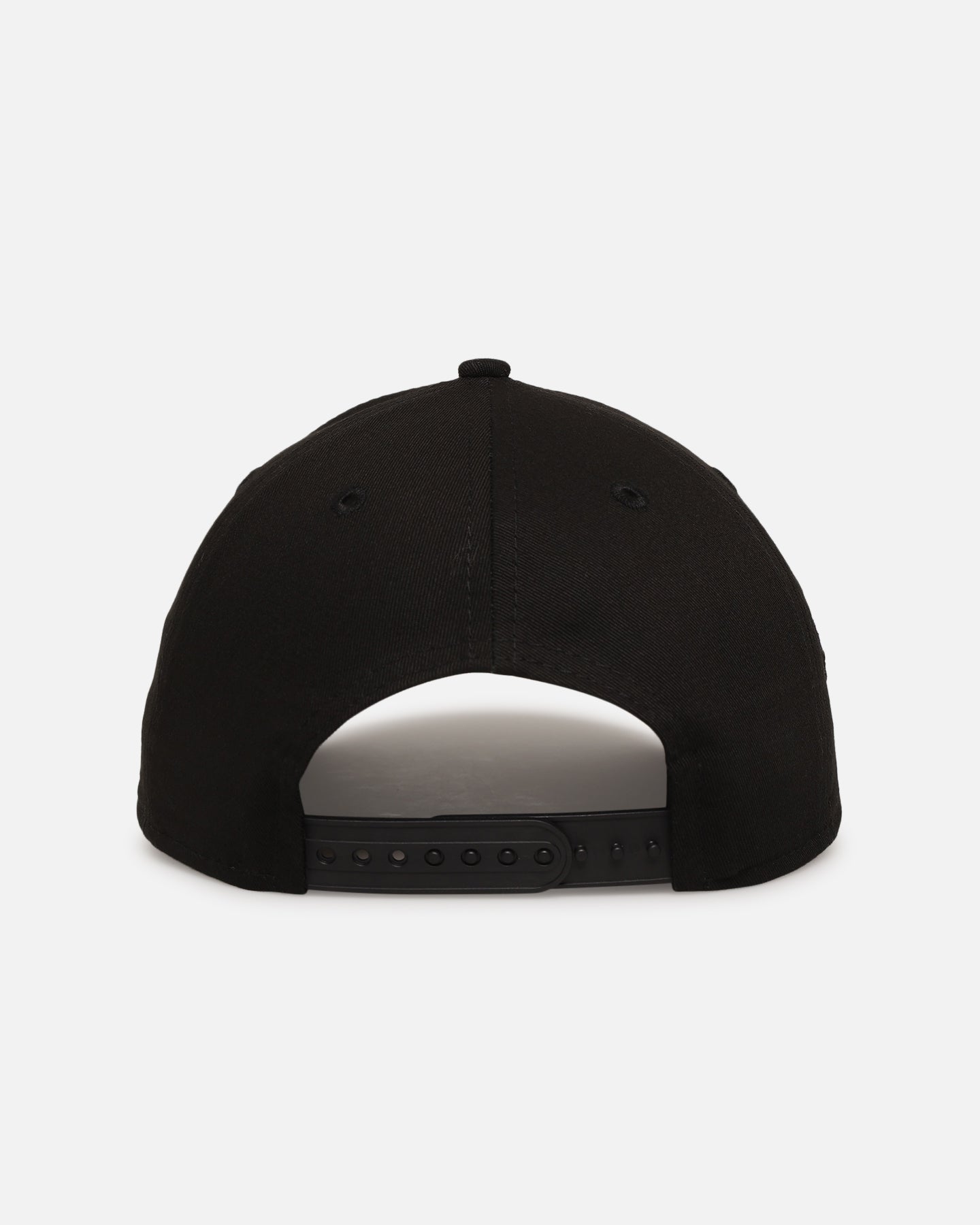 New Era Chicago Bulls 'Oversized Gothic Script Crown' 9FORTY A-Frame Snapback Black/White、mySite、zt4zffjzw