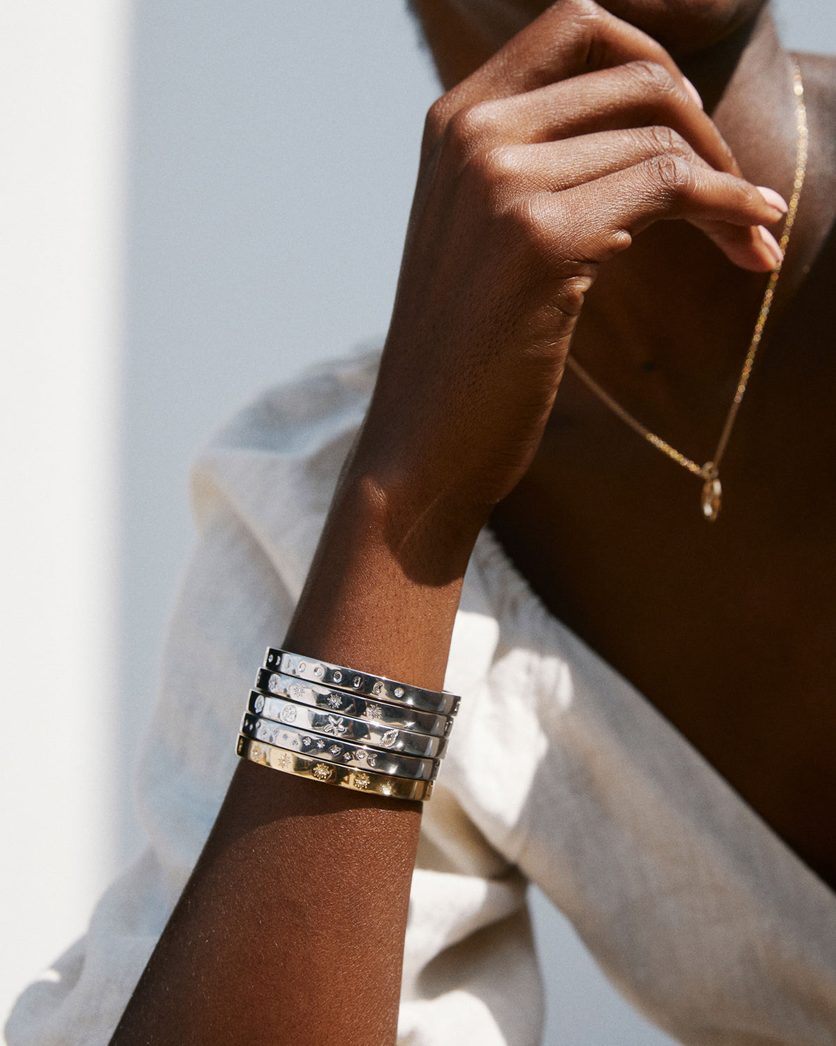 Strength Hinged Bracelet、mySite、hinf8tx79