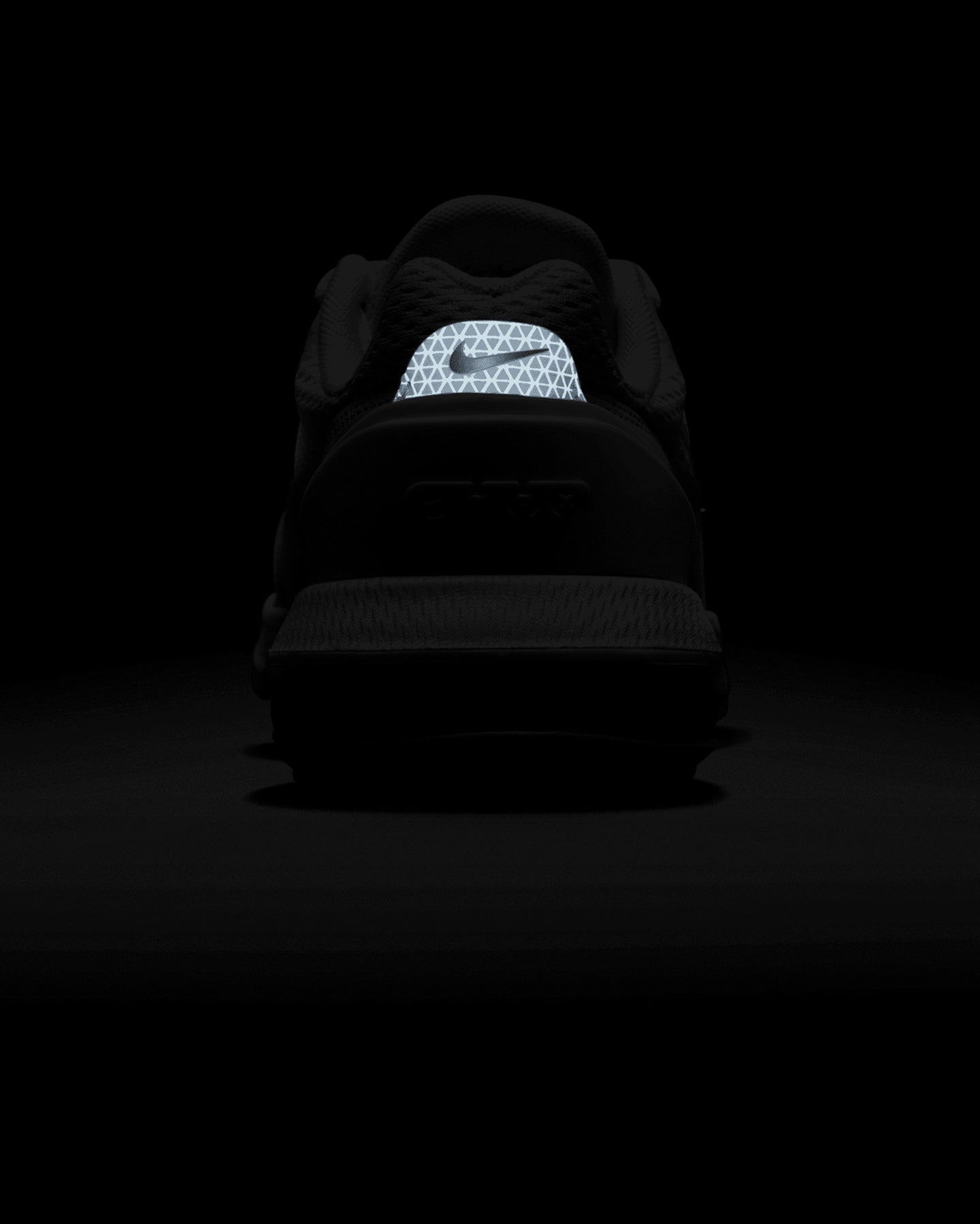 Nike Women's Air Max Pulse White/White-Summit、mySite、zt4zffjzw