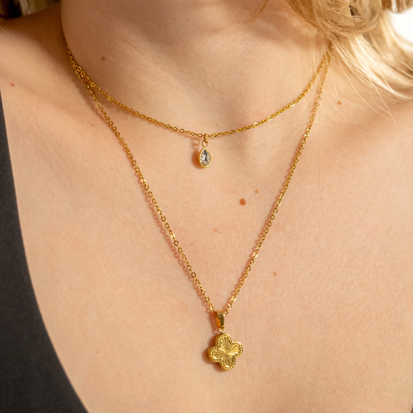 18K Gold PVD Stainless Steel Lucky Clover Charm Sunburst / PDL0270、mySite、dreamappss