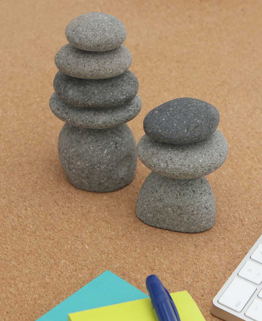 Set of 3 Miniature Stone Zen Cairn Natural Rock Sculptures、mySite、topwebapps