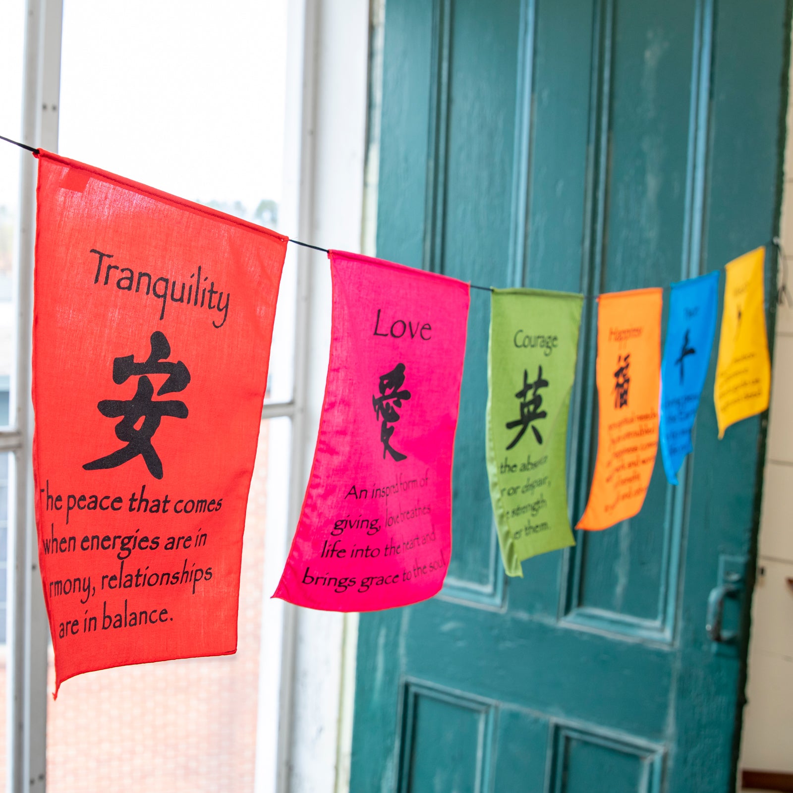 Large Prayer Flag in Bright Colors、mySite、topwebapps
