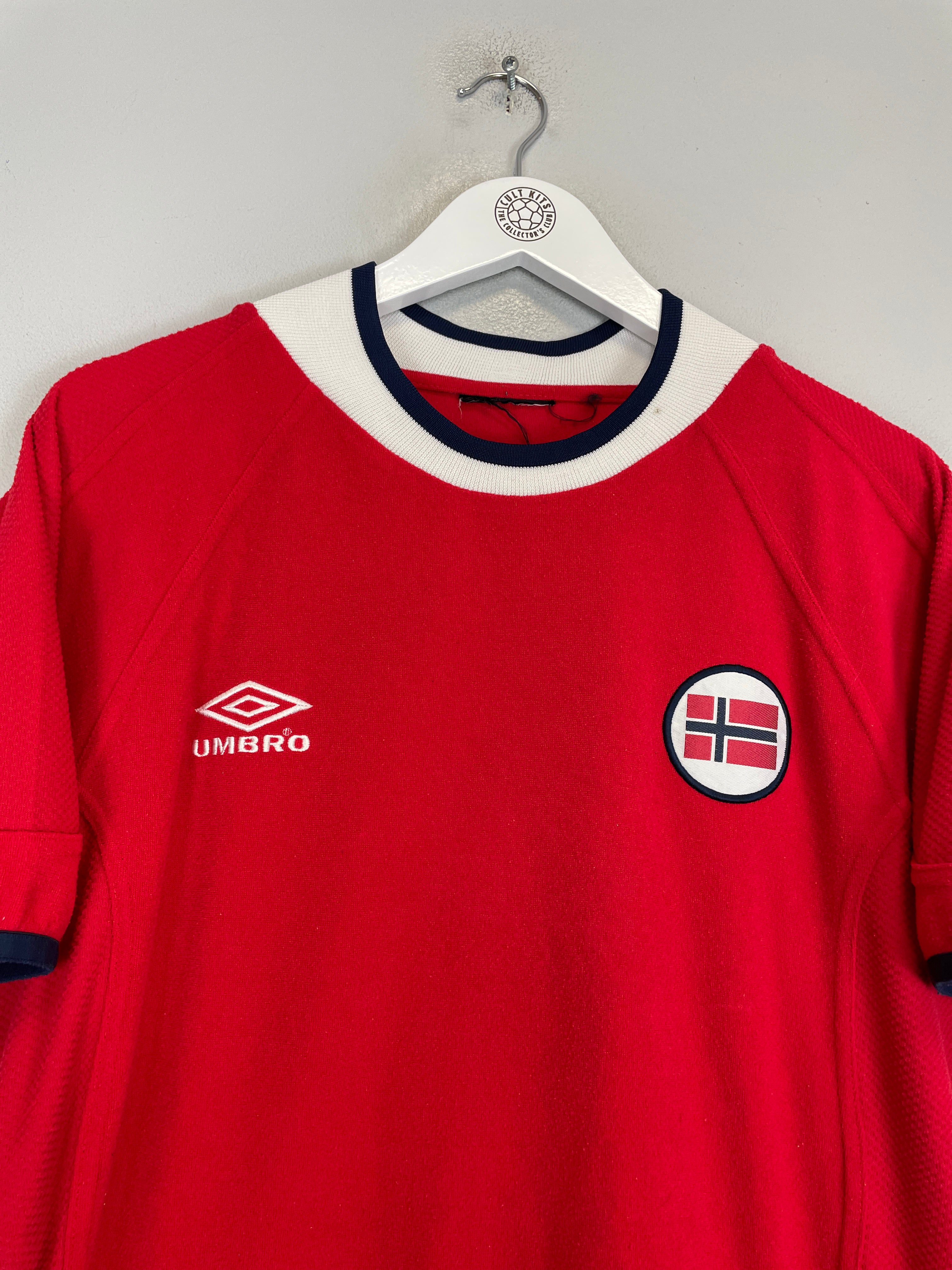 2000/02 NORWAY HOME SHIRT (S) UMBRO、mySite、sh2000/02 NORWAY HOME SHIRT (S) UMBRO、mySite、glenpowelloop_name