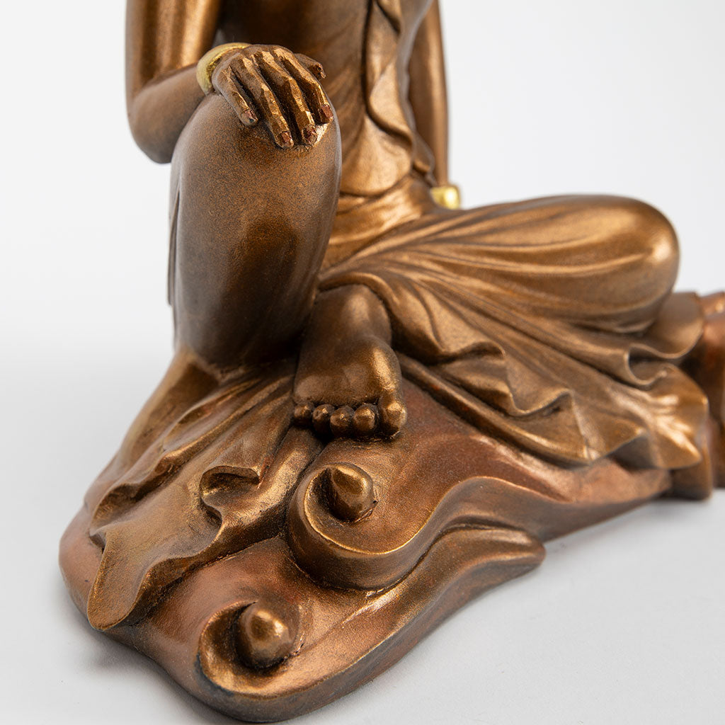 Small Kuan Yin Royal Ease Statue、mySite、topwebapps
