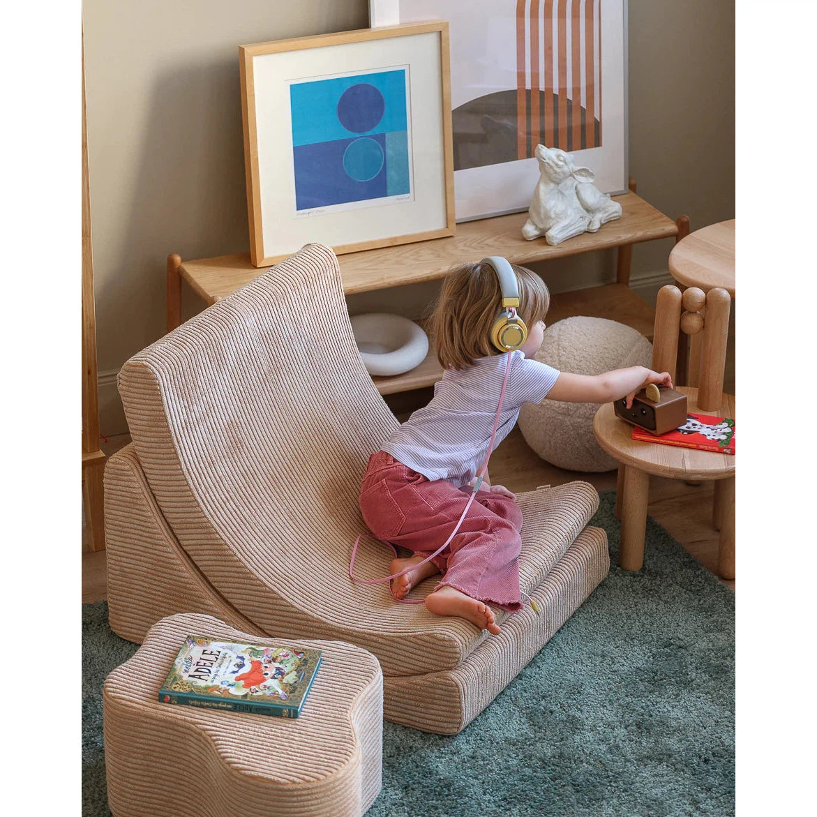 Brown Sugar Moon Chair、mySite、gigharbornorthrealestate