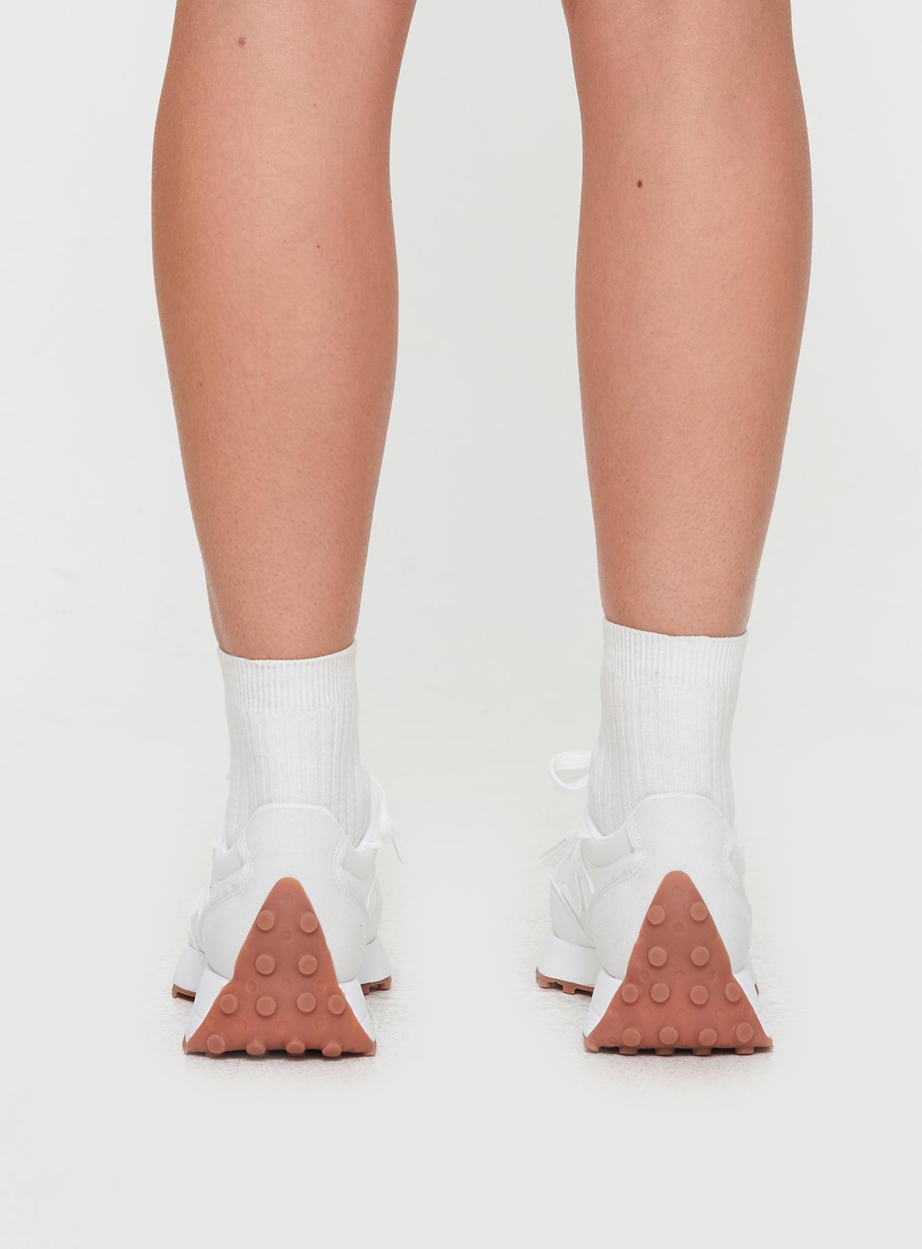 Rae Rae Sneakers White、mySite、solidvoid