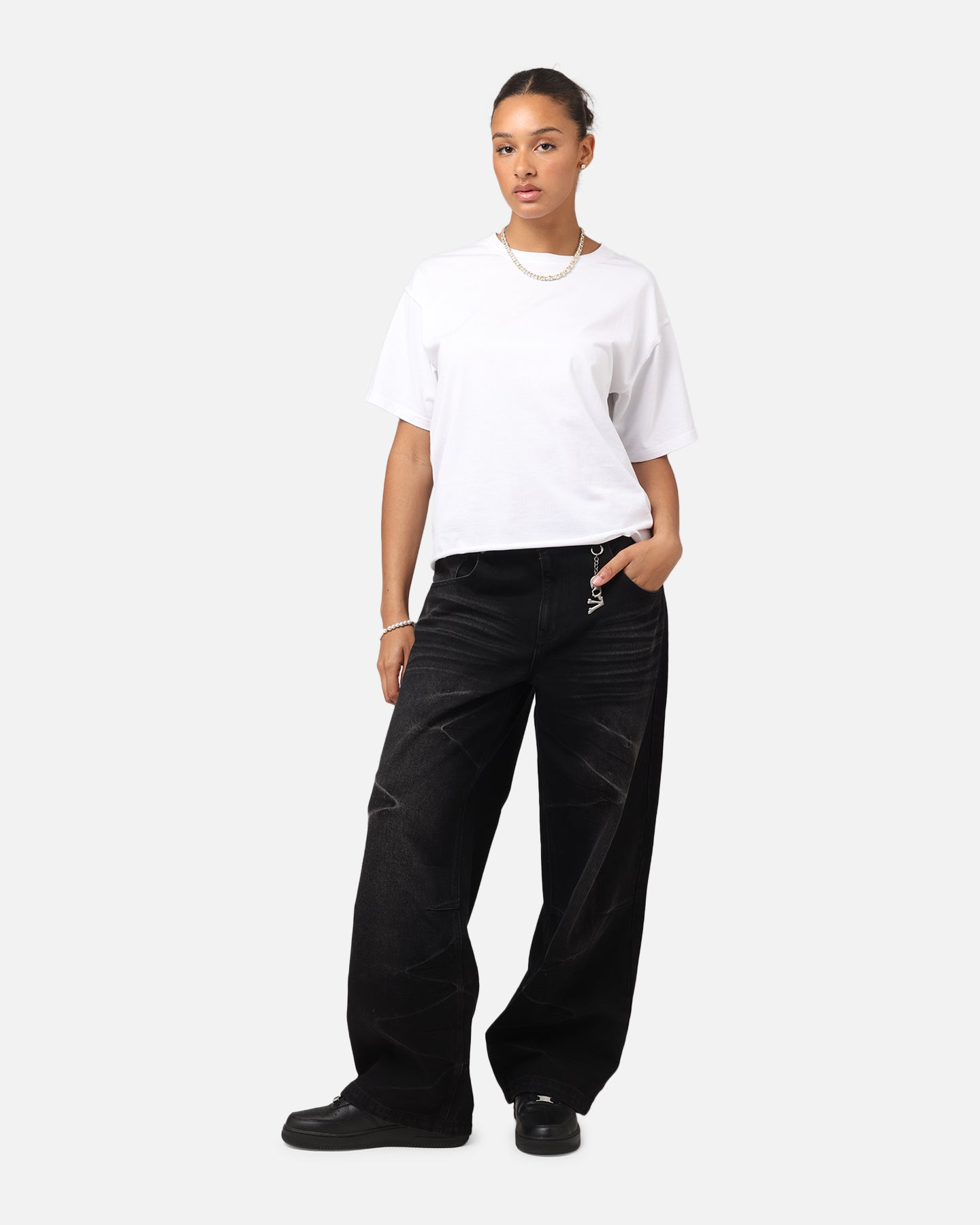 {product_title} - {shop_name}