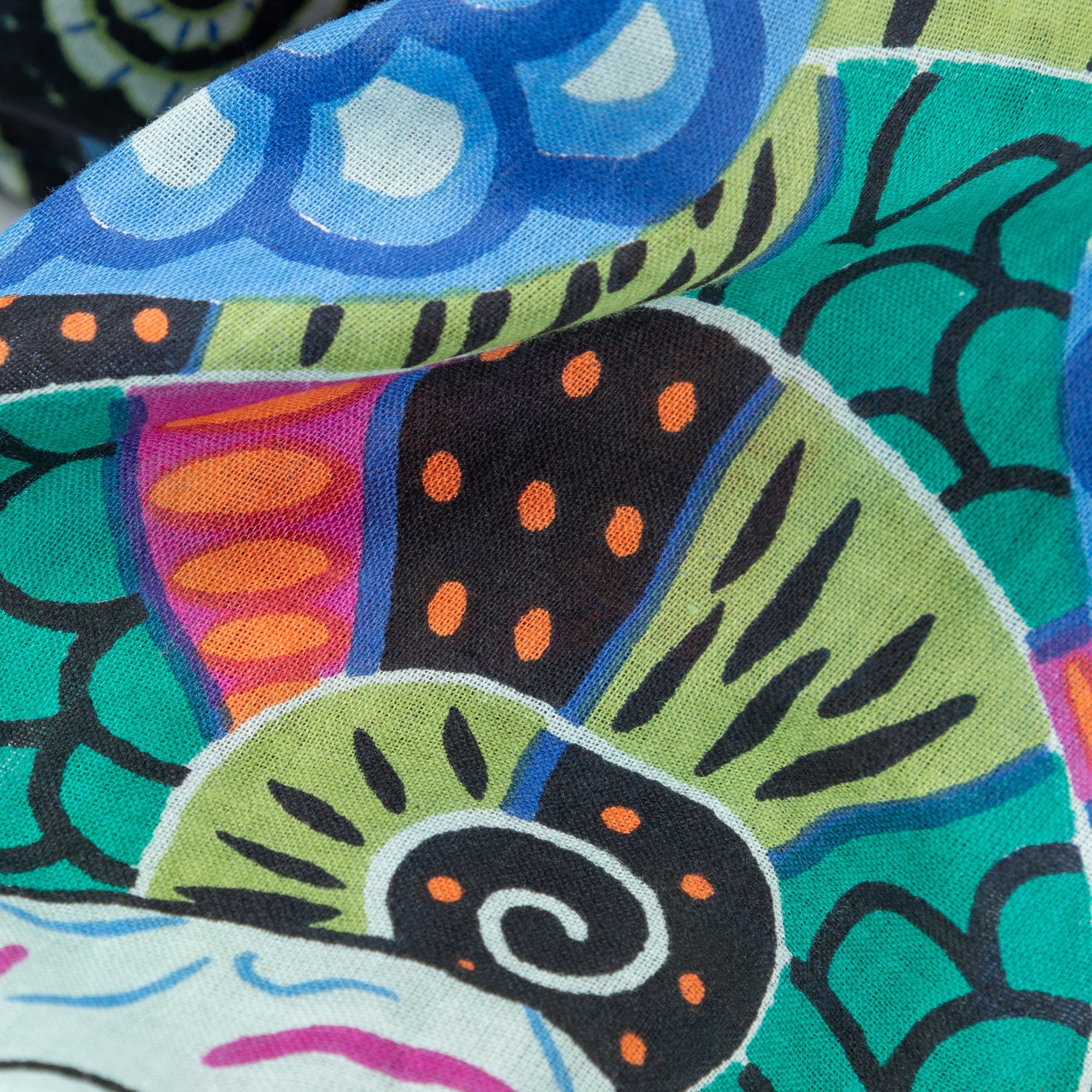 Cascade of Colors Infinity Scarf | Fair Trade、mySite、camillekostekn