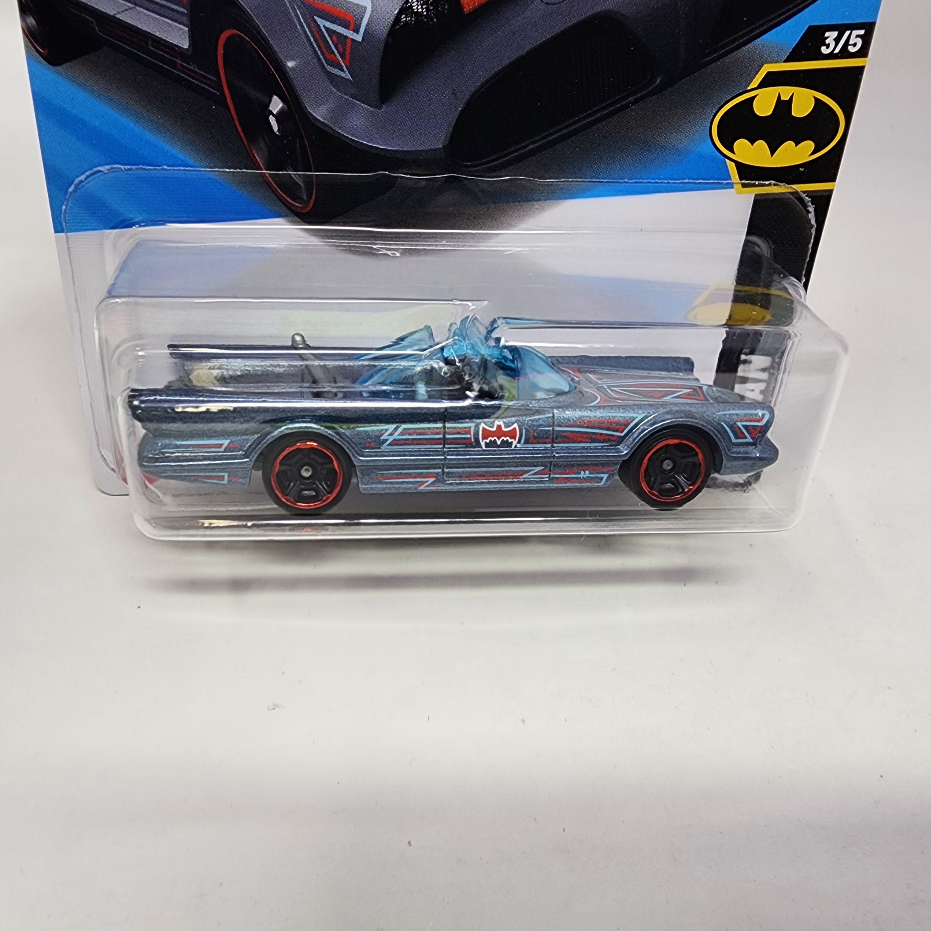 TV Series Batmobile #103 * 2025 Hot Wheels Case F、mySite、hgirdovlk
