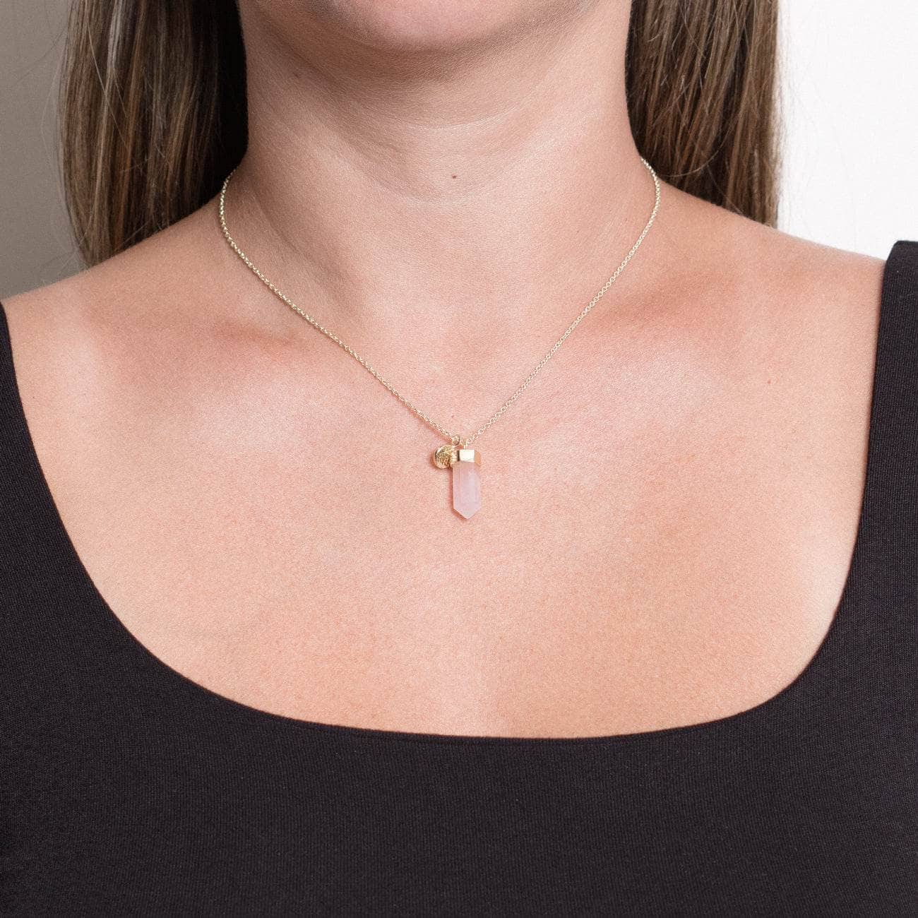 Delicate Rose Quartz Crystal Point Necklace、mySite、hinf8tx79