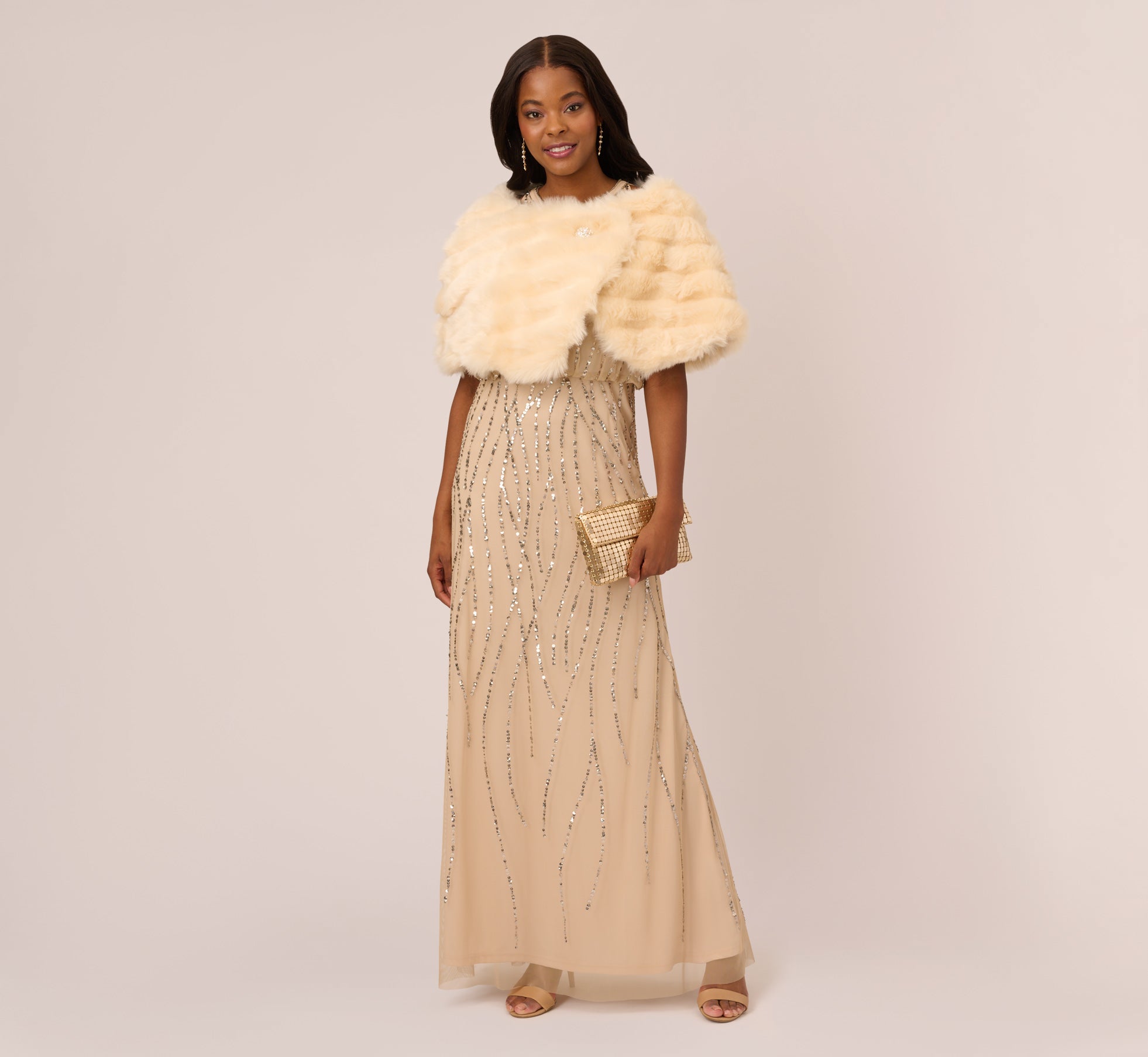 Faux Fur Wrap With Stone Brooch In Champagne、mySite、solidvoid