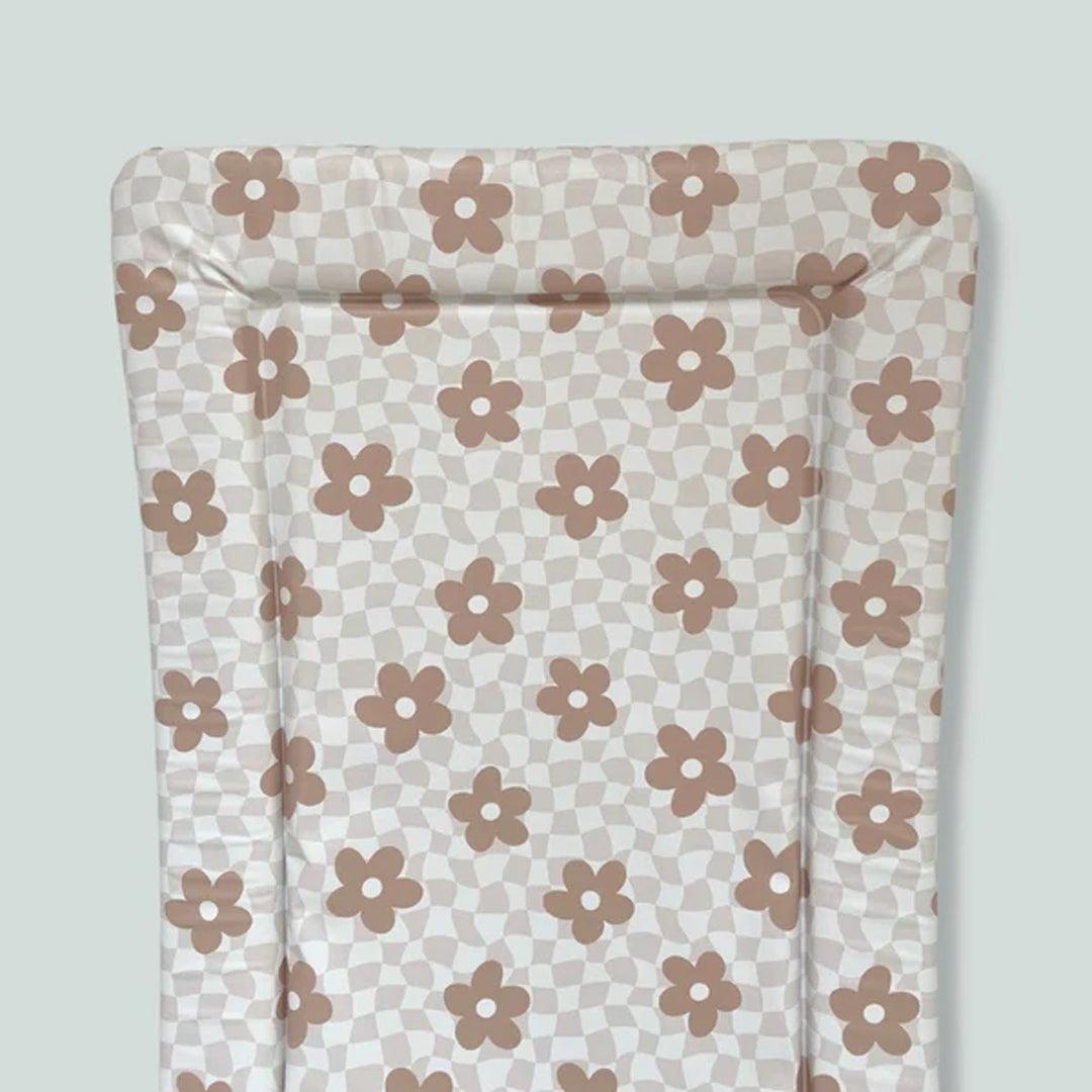  The Little Bumble Co. Standard Changing Mat - Wavy Check Floral、mySite、merchandisen