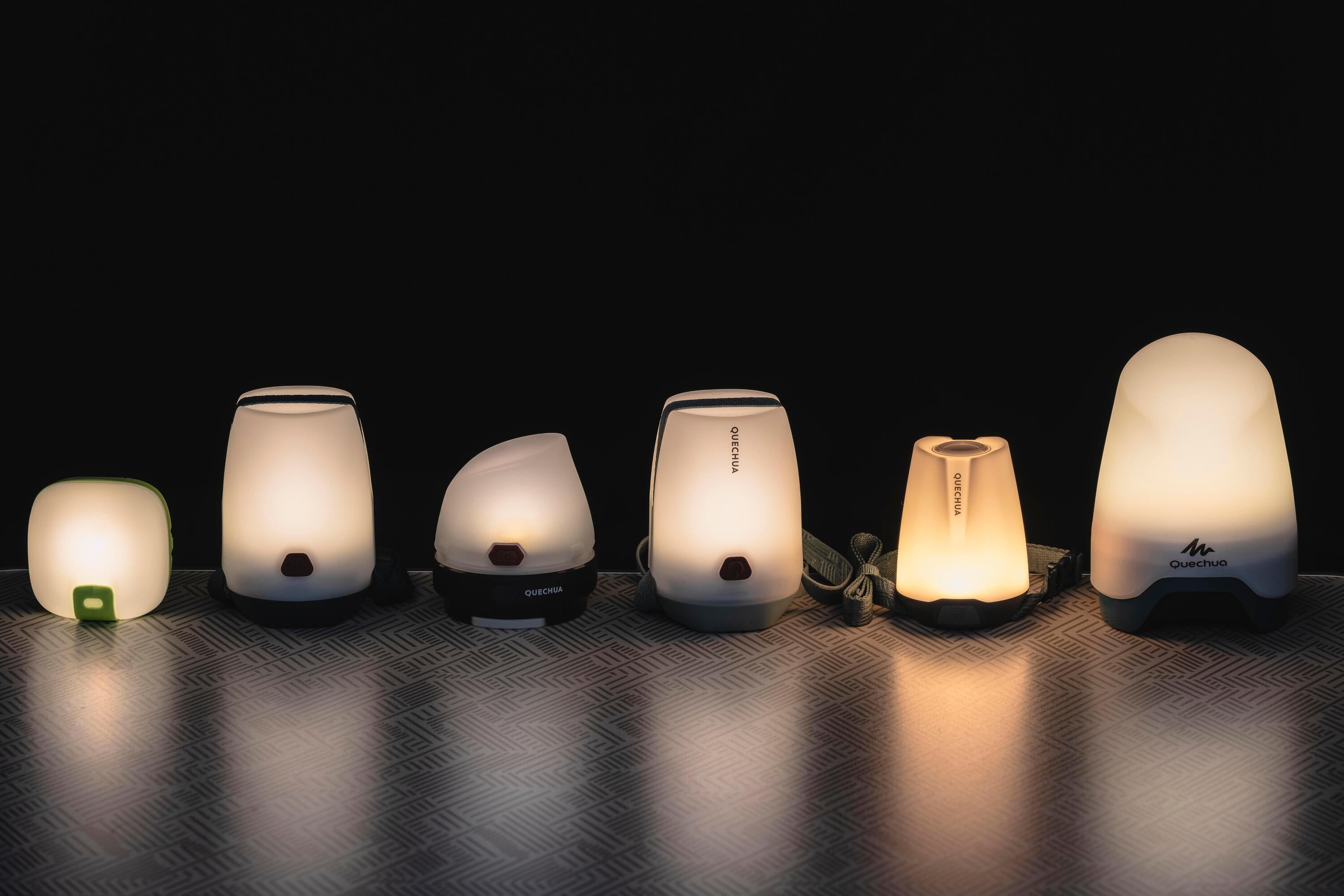 Quechua CAMPING LAMP - BL 200 RECHARGEABLE - 200 LUMENS