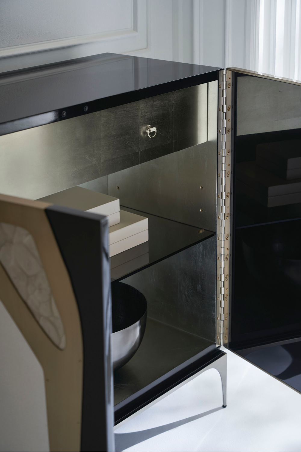 Patterned Shagreen Bar Cabinet | Caracole Downtown、mySite、neckold