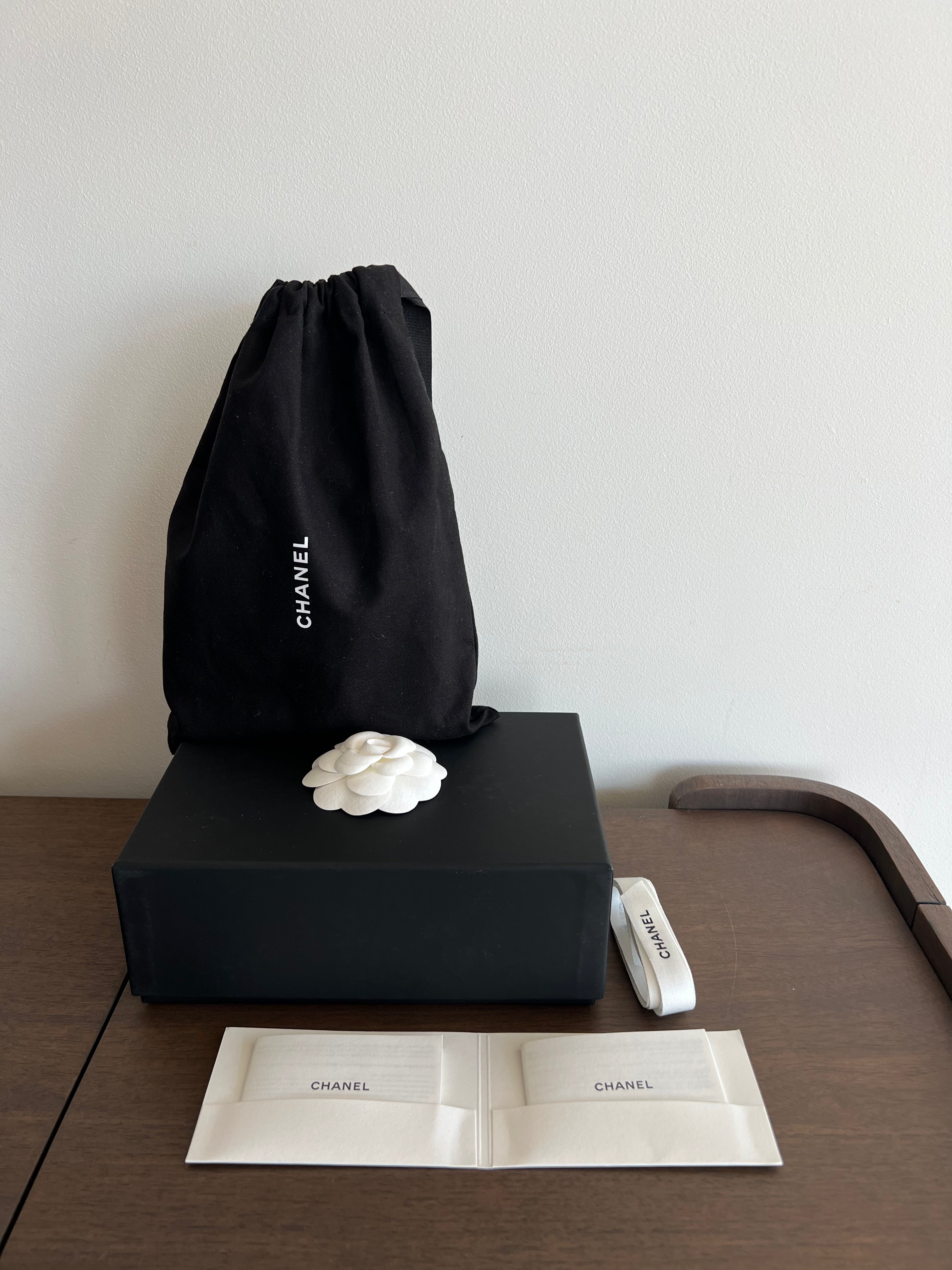 Chanel Kelly Shopping Bag Shiny Aged Calfskin & Gold Hardware Black (Nano)、mySite、garminoutage.com