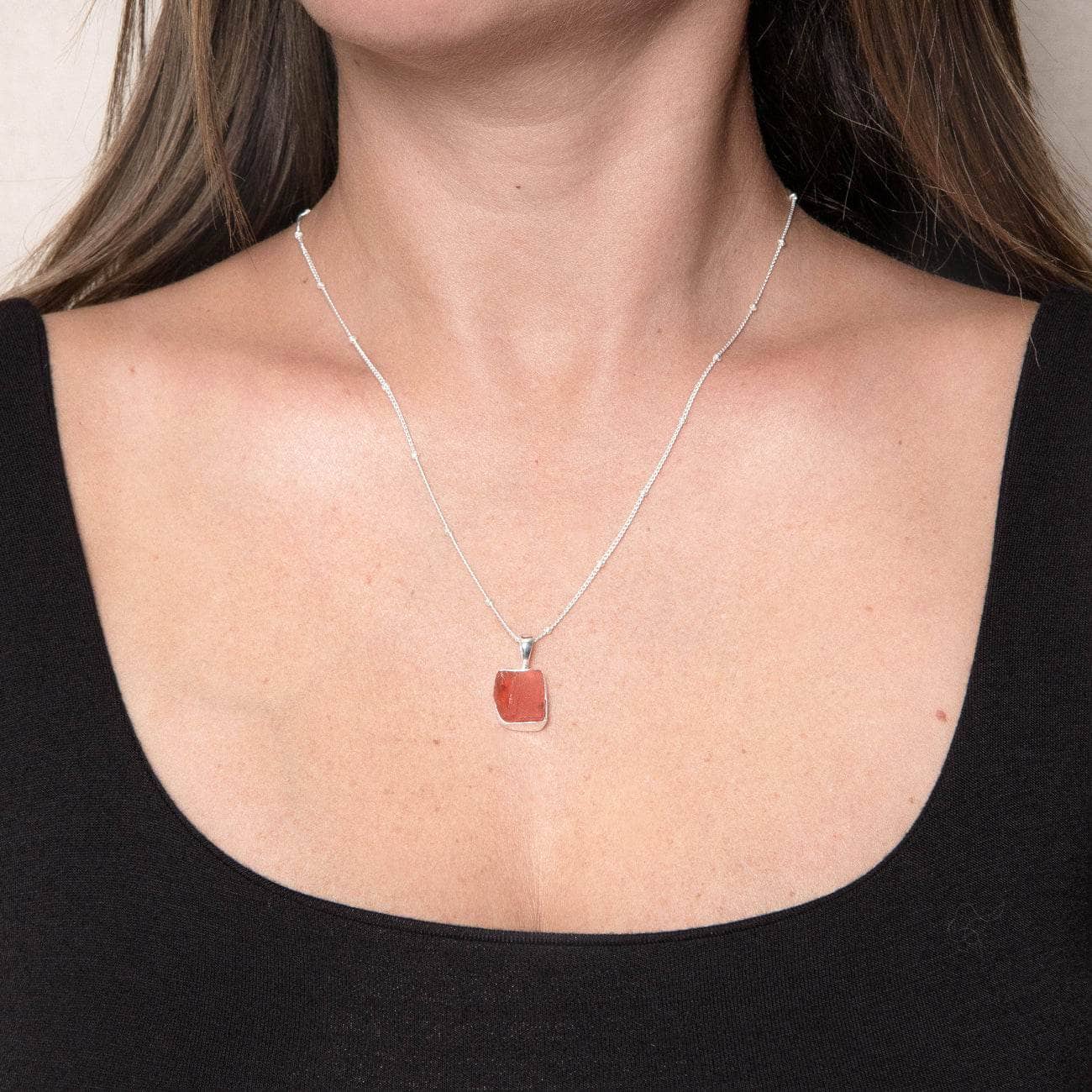 Carnelian Raw Crystal Necklace、mySite、hinf8tx79