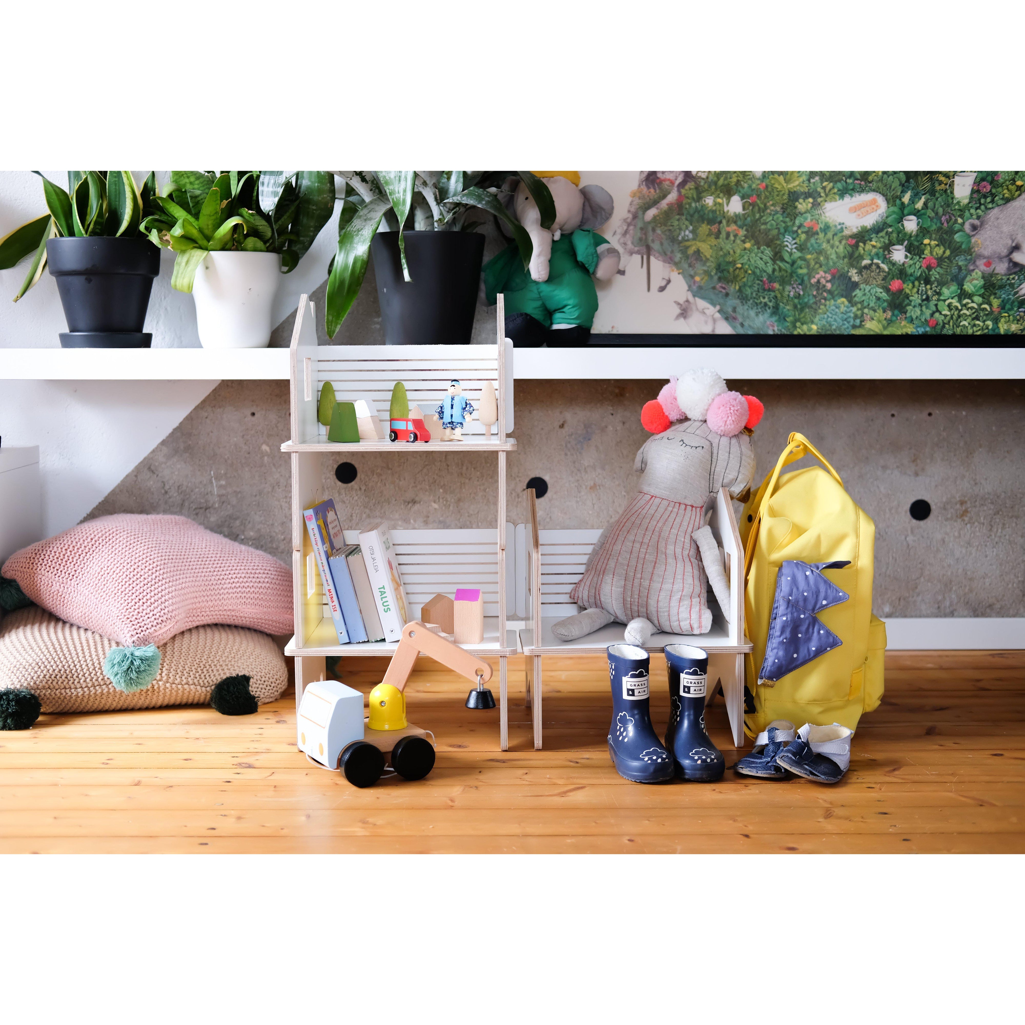 Wooden Kids' Chair Dollhouse Shelf、mySite、gigharbornorthrealestate