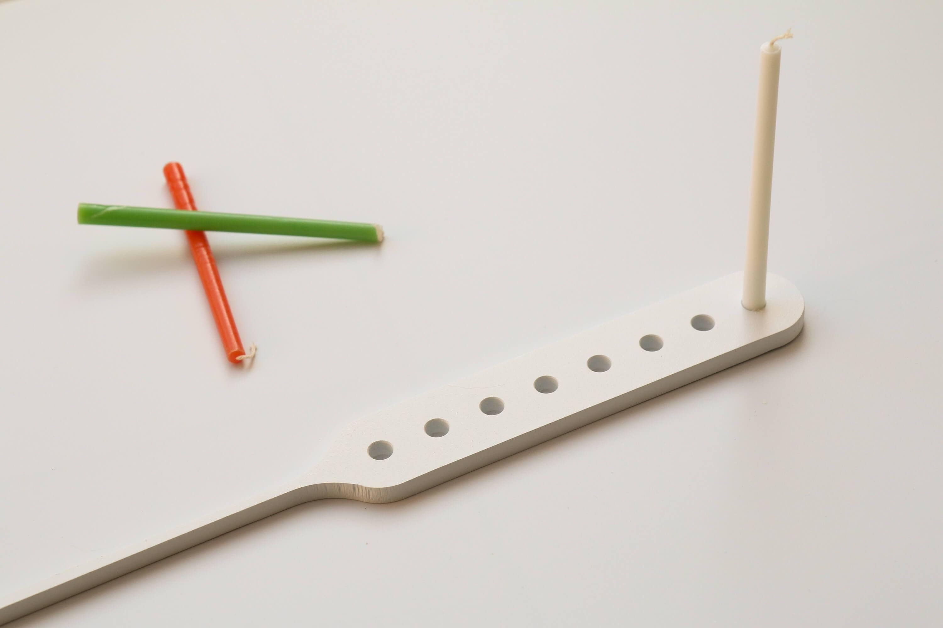 White Steel Menorah by JUDA TLV、mySite、topwebapps