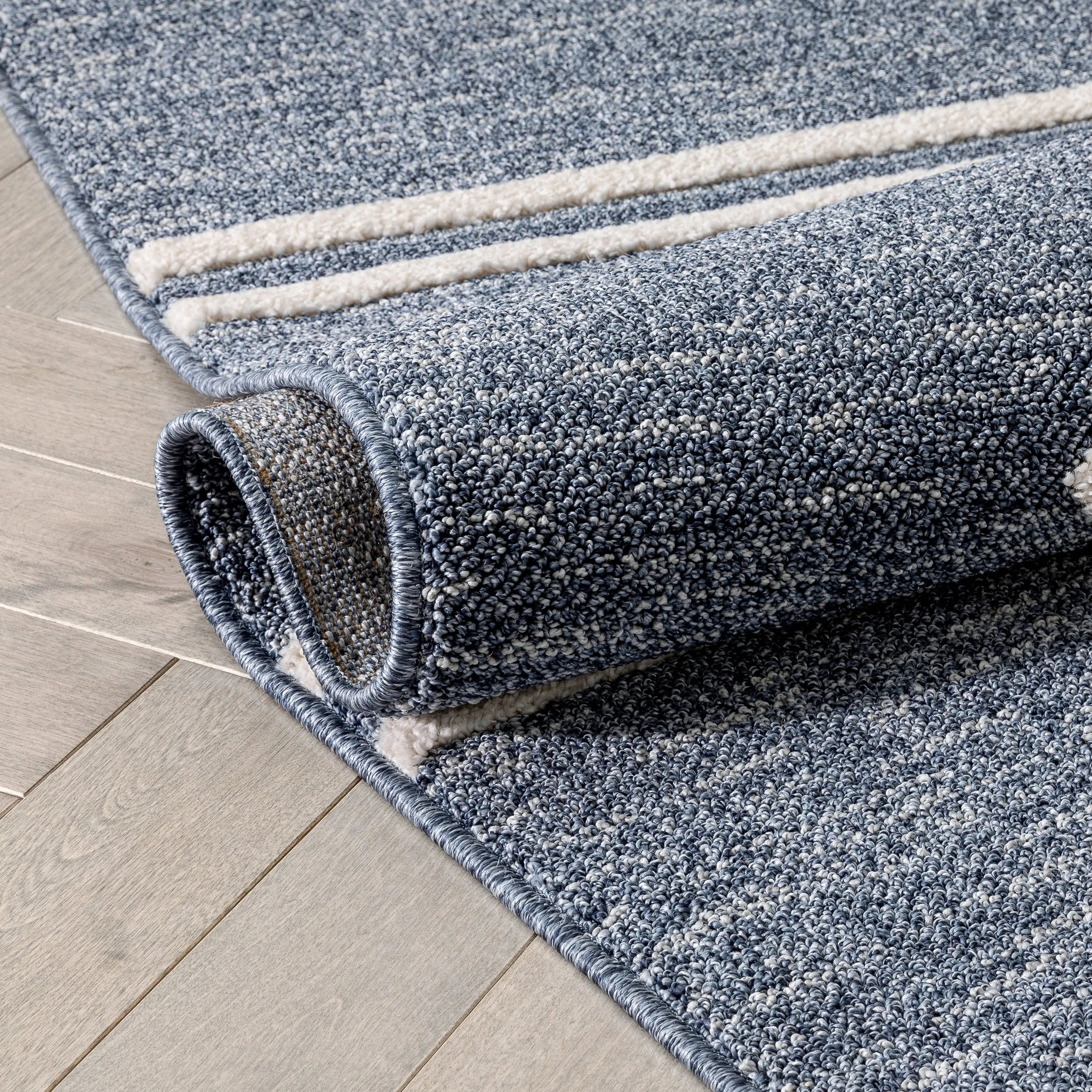 Evie Tribal Diamond Medallion Pattern Blue Looped Pile Rug、mySite、gigharbornorthrealestate