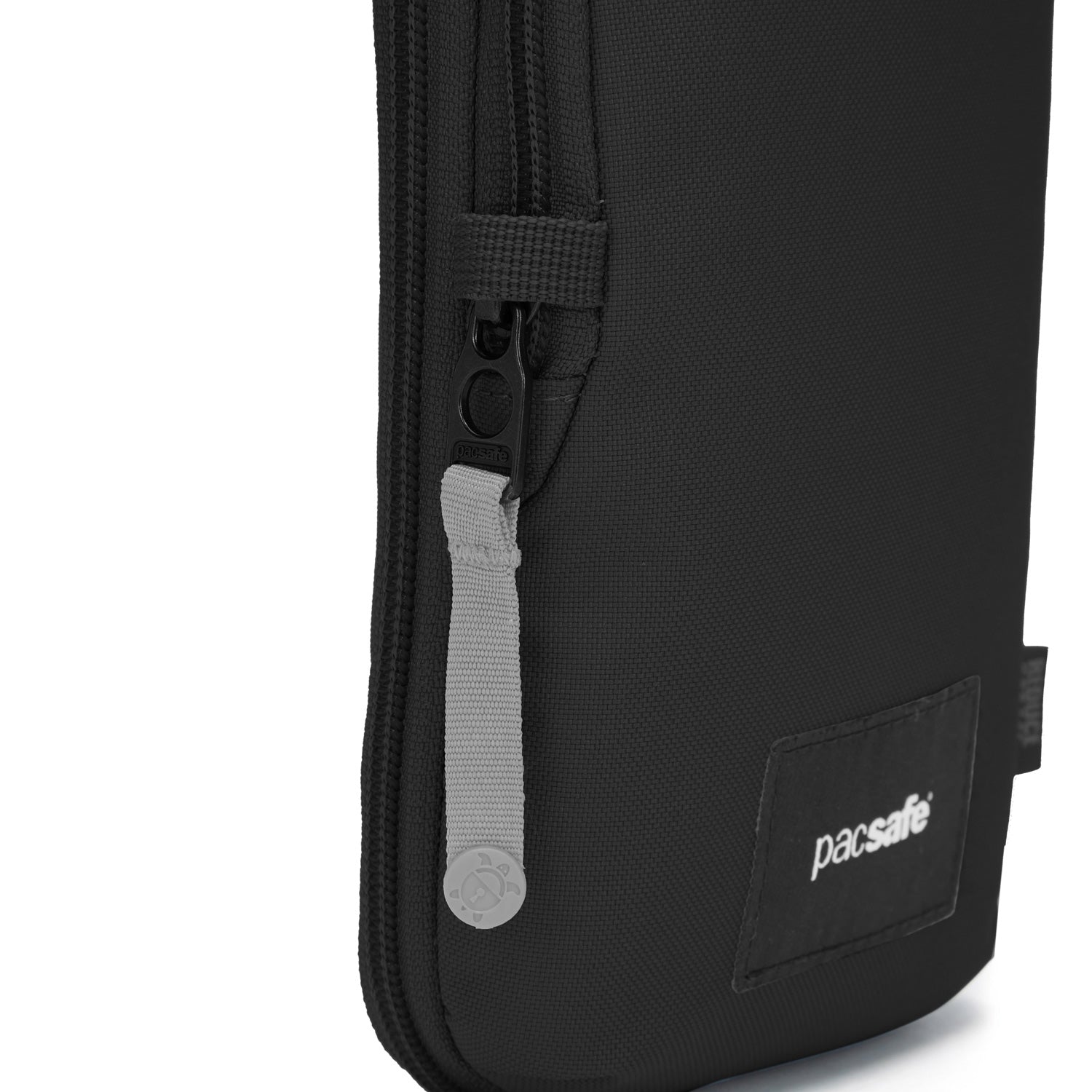 Pacsafe® GO anti-theft tech crossbody、mySite、garagedoors4me