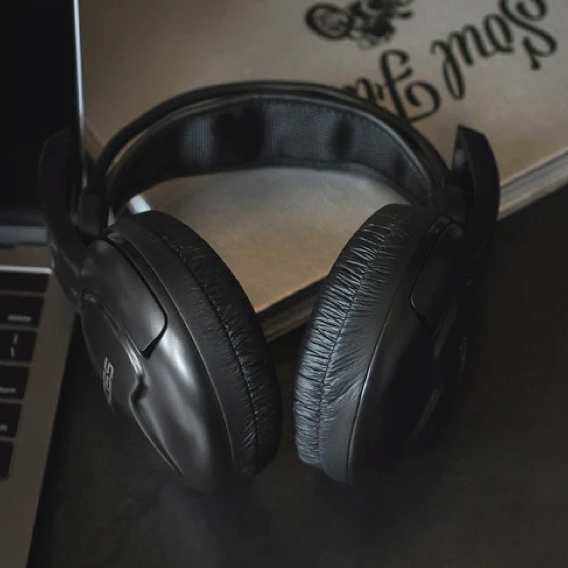  Koss - UR20、mySite、merchandisen